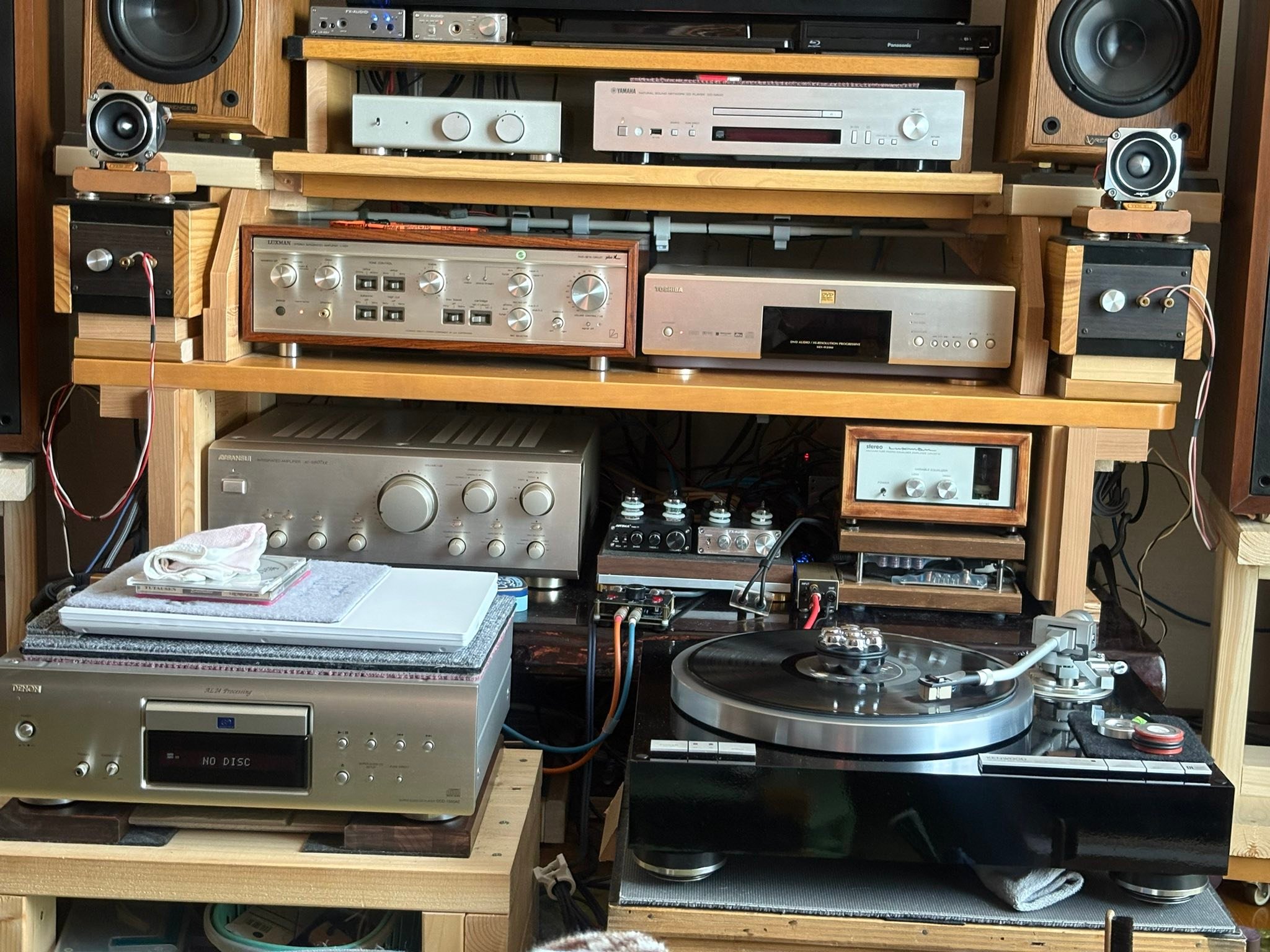 休みに入り購入したLUXMAN L-48Xでレコードを聴き込んでます
