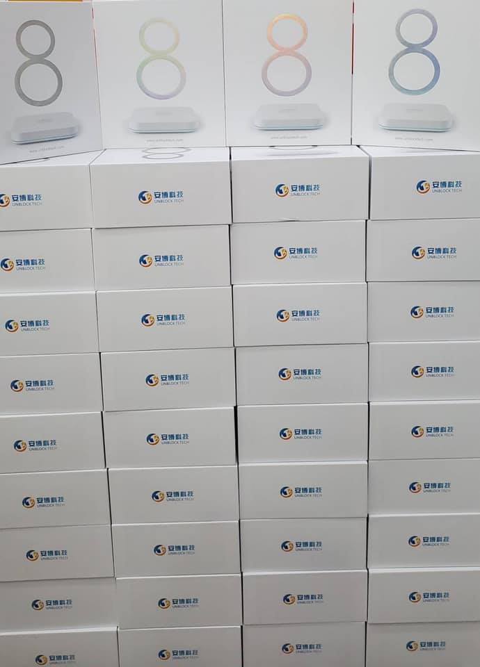 李帝寶 - 最夯的安博盒子升級版 現貨供應～ 一次購機 永久免費 最新款的 #安博 #UBOX8 來囉～... | Facebook