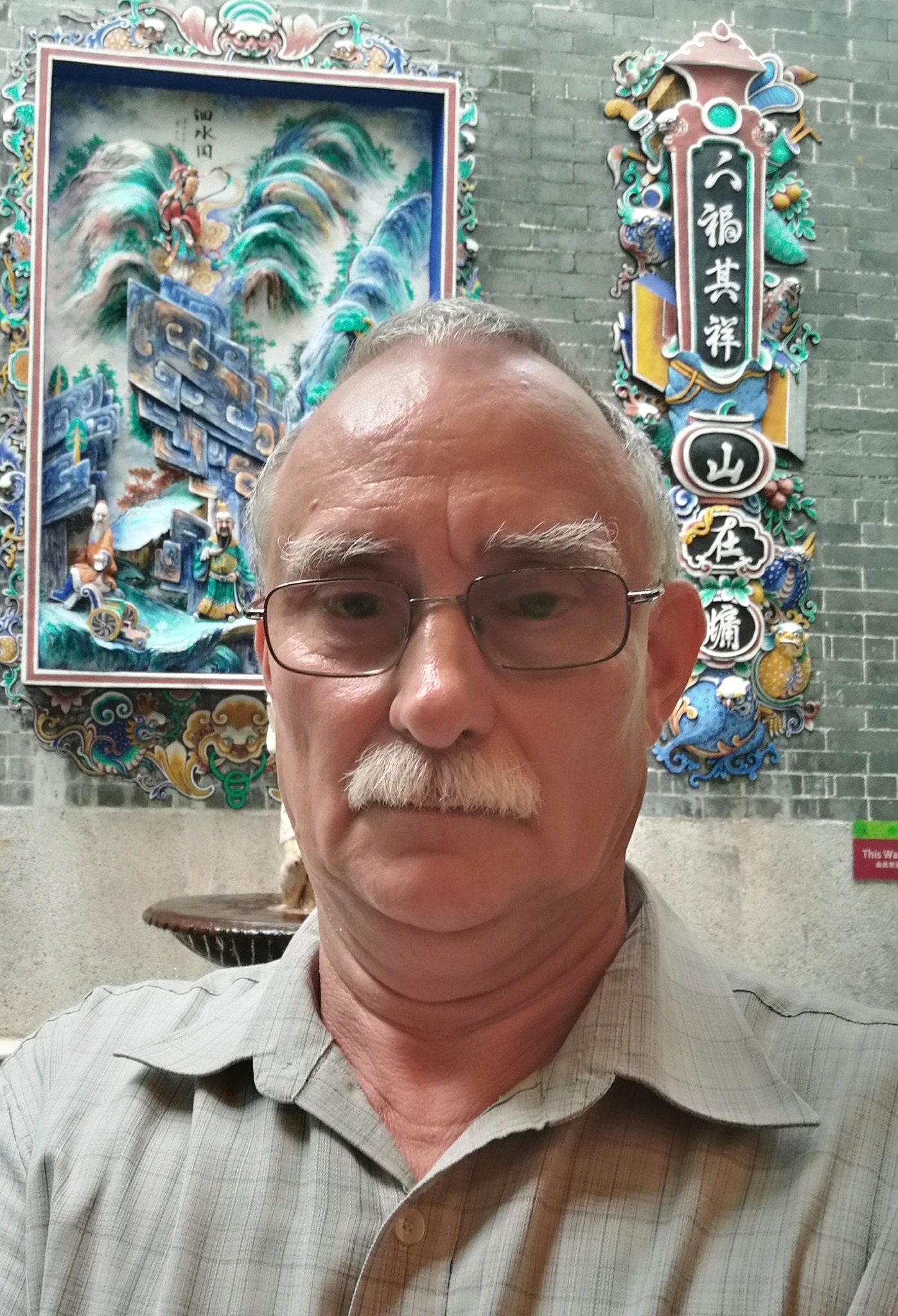 Vince Holló - Augusztus végén vettem egy Liebherr márkájú... | Facebook