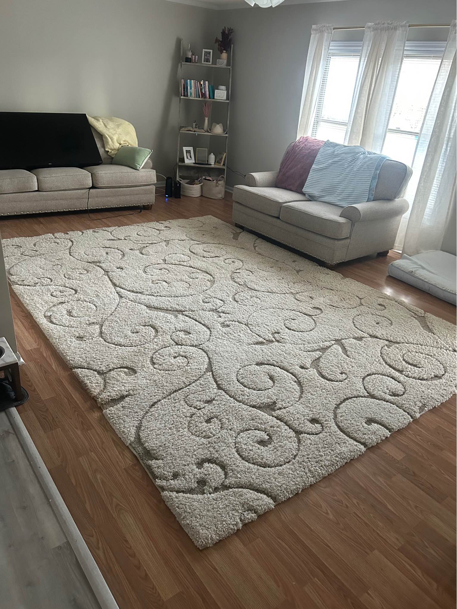 Rug - Area Rugs - Salisbury, North Carolina | Facebook Marketplace ...