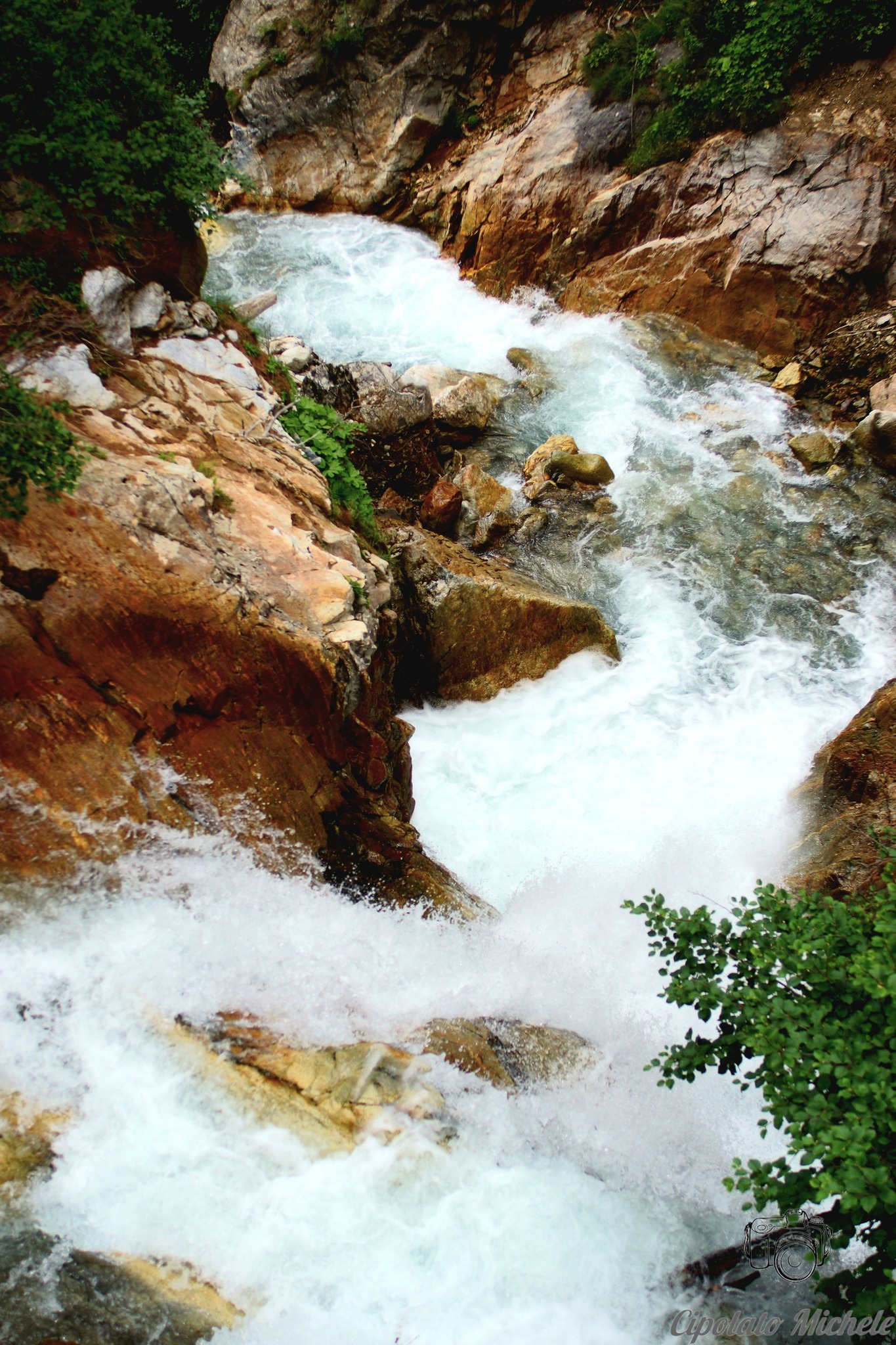 Troubled waters (Valle D