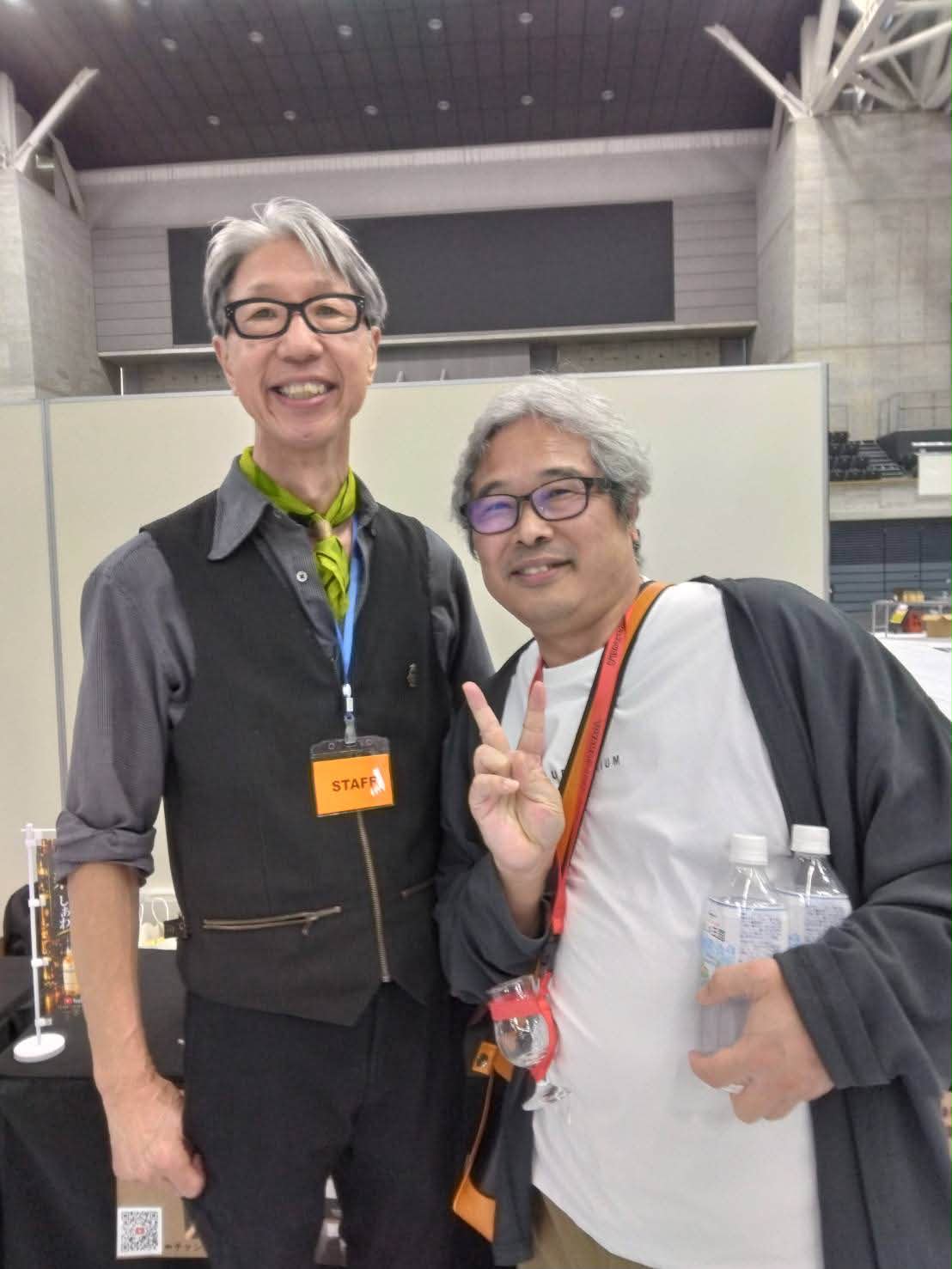 朝日生命100周年記念の岡本太郎サントリーリザーブが近所のリサイクル