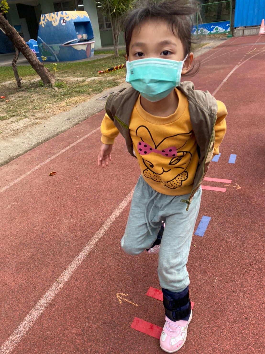 南安國小附幼 晨間大肢體 體能無極限 從跳地線到跳繩梯篇 Facebook