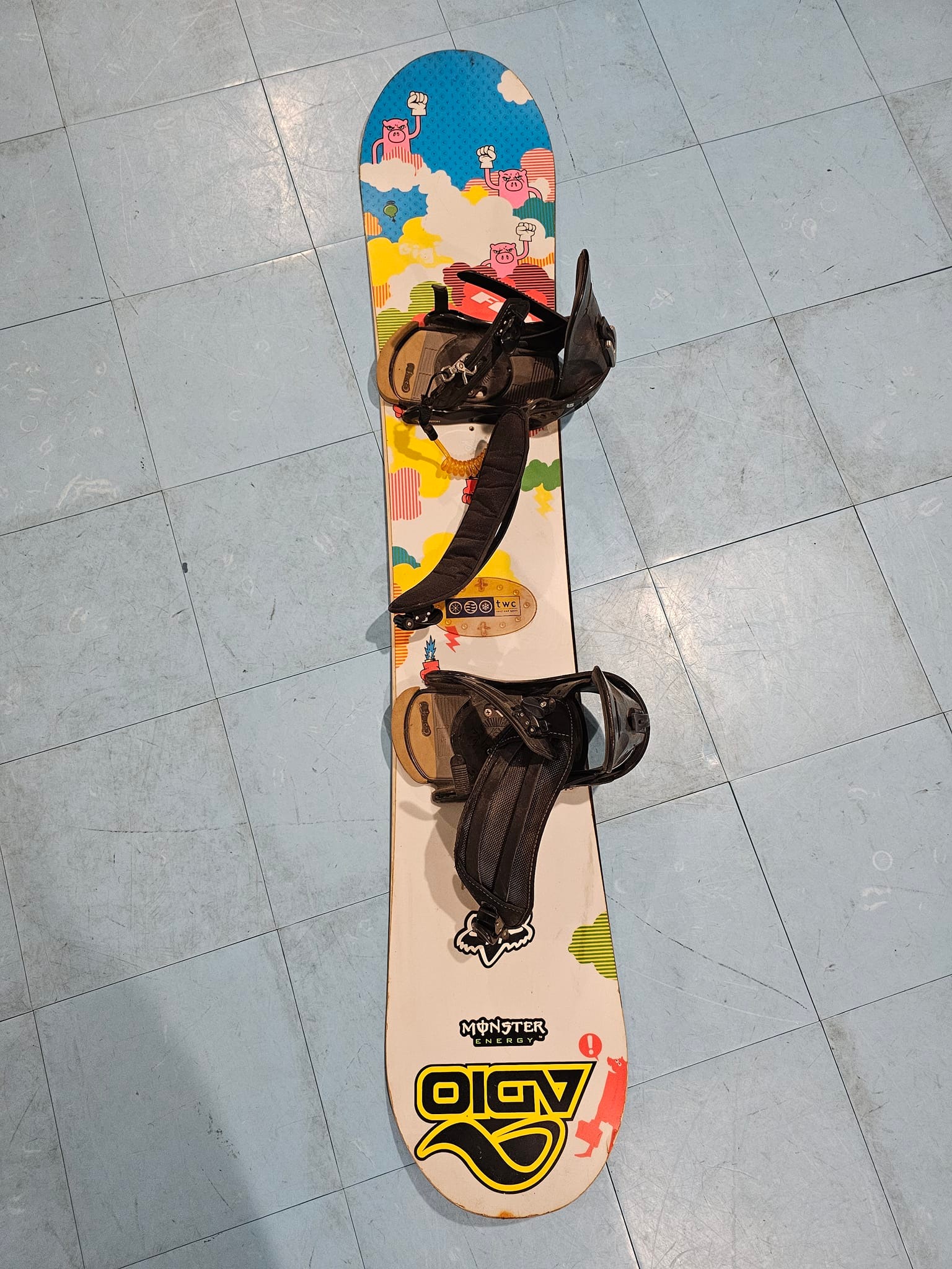 burton love snowboard 2007 Mission Bindings  evo Burton Vapor Snowboard 2007 