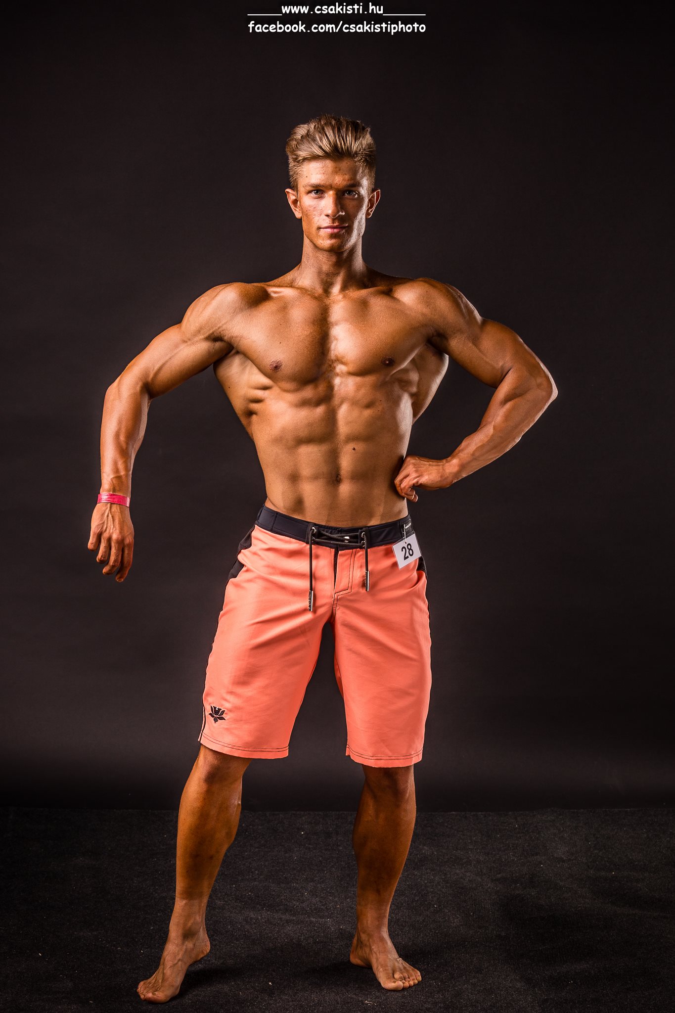 Aesthetic Army - Peter Rosta Team