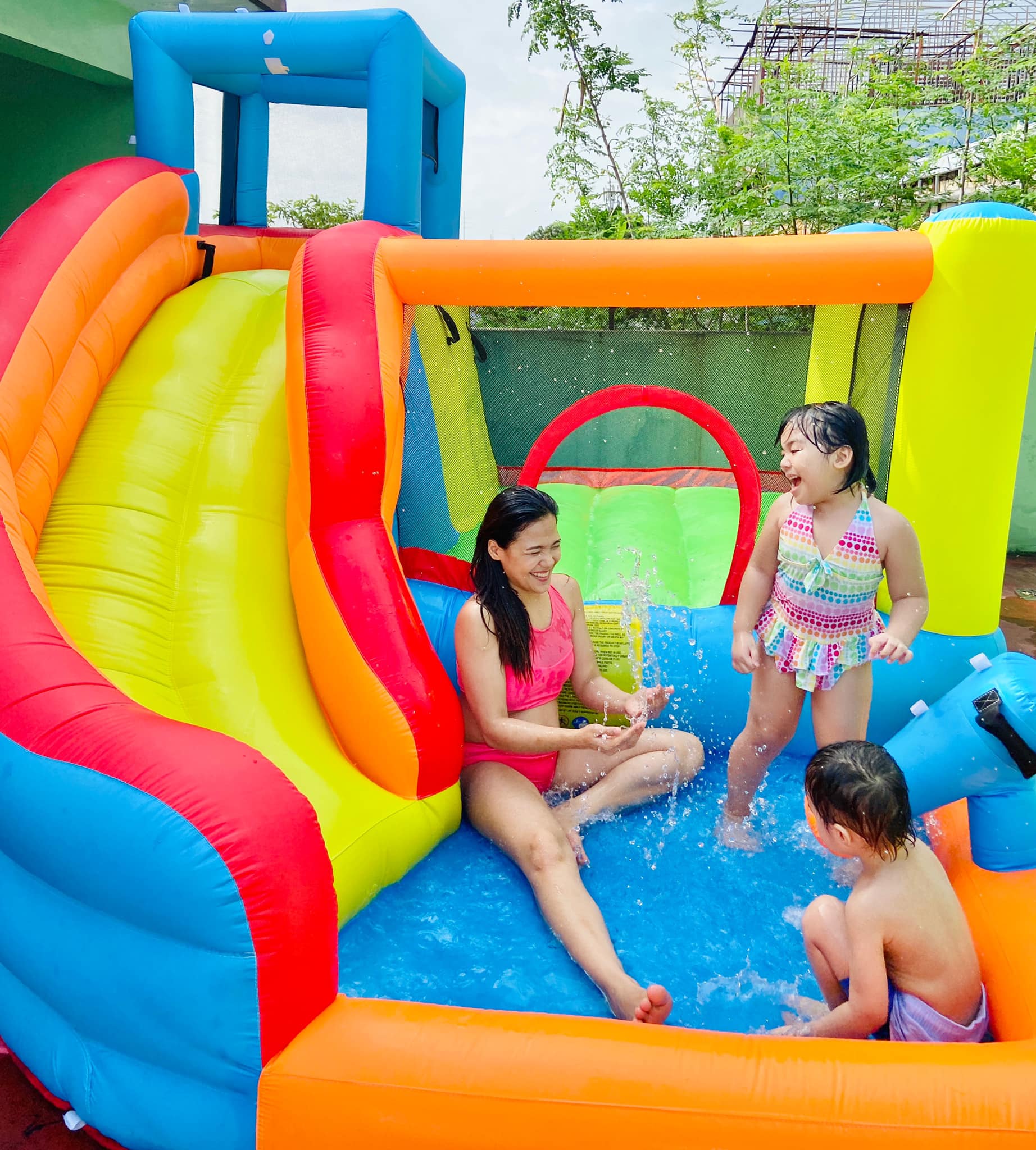 Such a wonderful family! 💛... - Playpool House Inflatables | Facebook