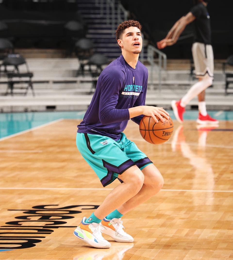 LaMelo Ball wearing the Puma Court Rider featuring his logo on the