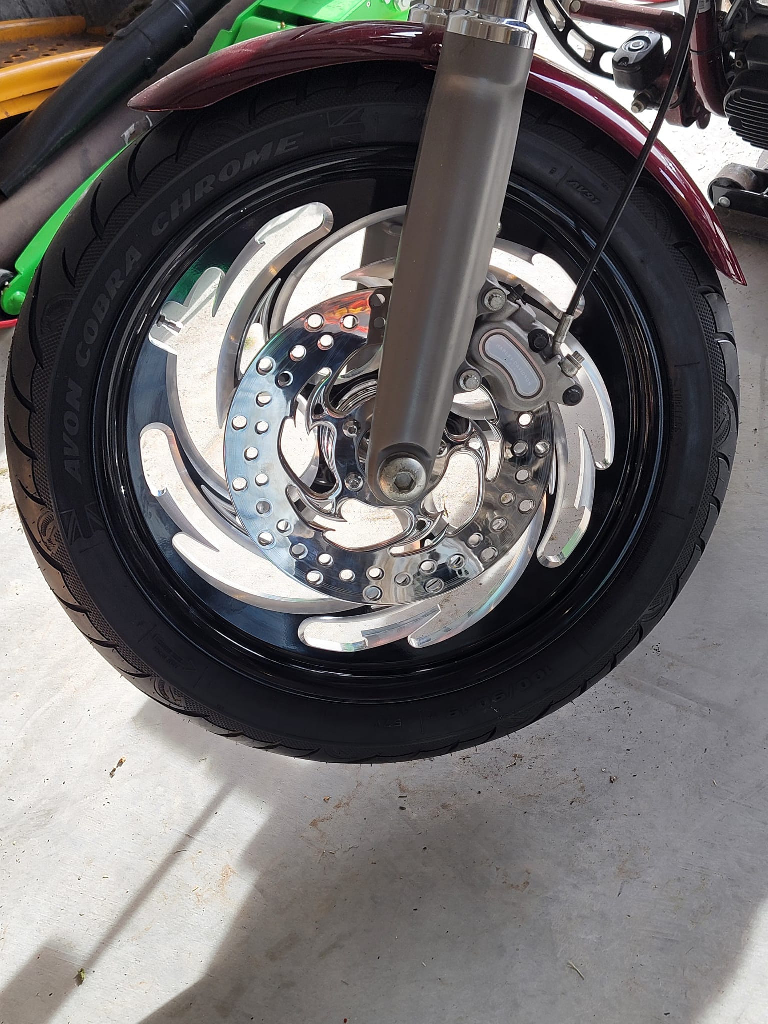 AVON コブラ バリ山 ハーレー FXSB fxcwc Harley Davidson FXSB