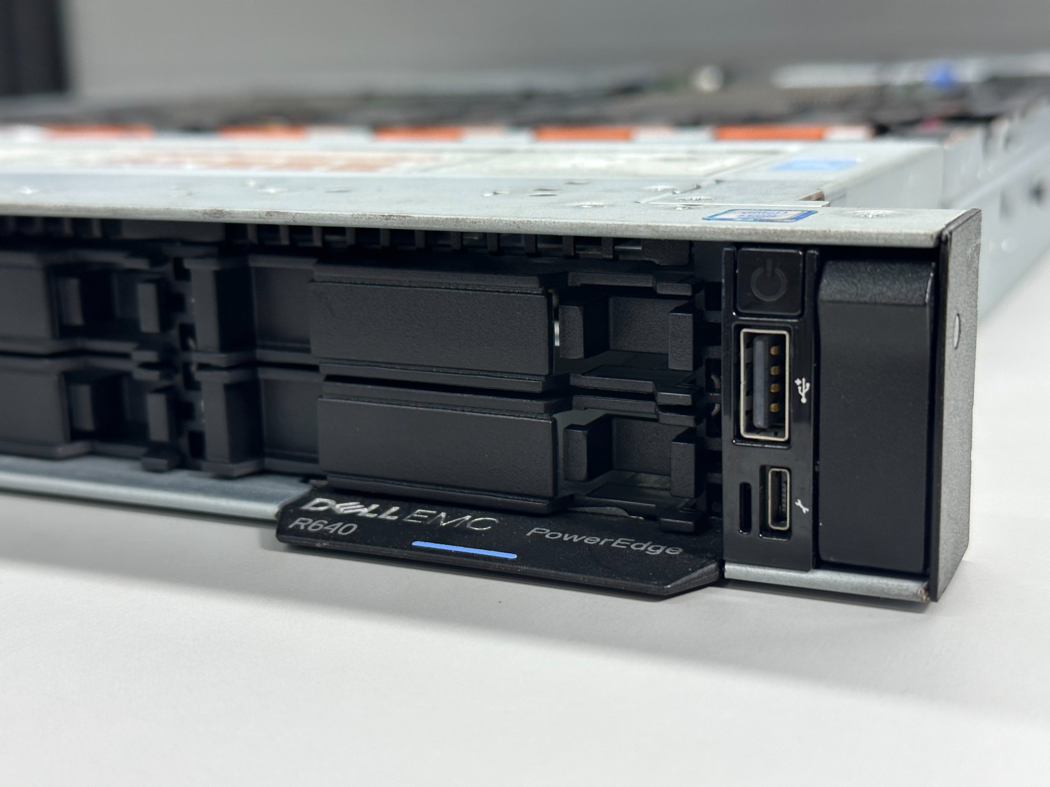 Server - Linh kiện server | Dạ bên em đang có sẵn Dell R640 cho anh em ...