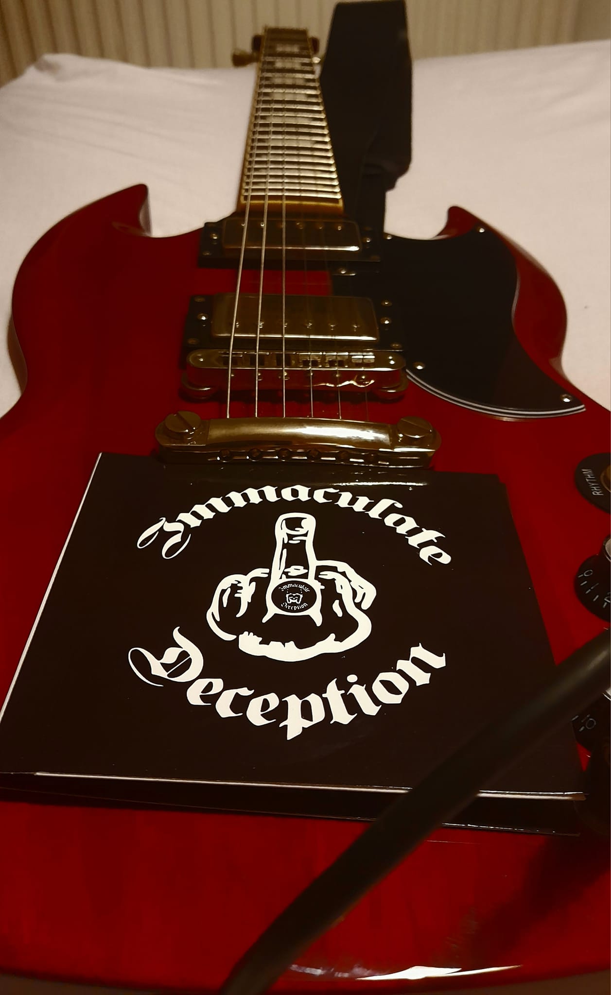 What are Burny RSG-65'63 guitar specs and value?