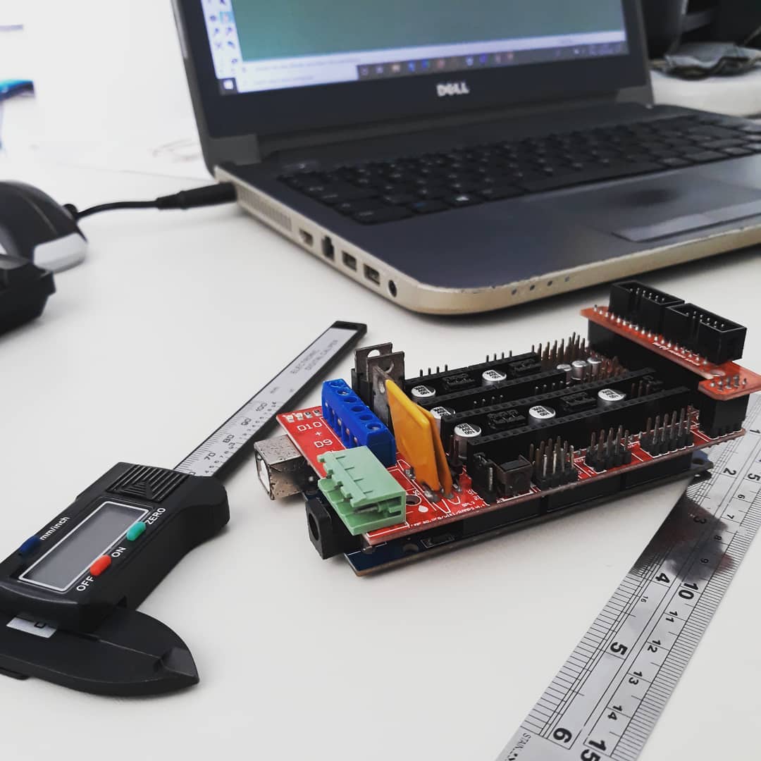 Circuitaria - Case para nossa placa RAMPS e Arduino MEGA....
