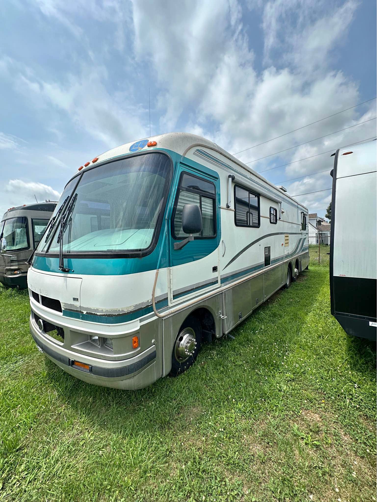 1995 Holiday Rambler endeavor