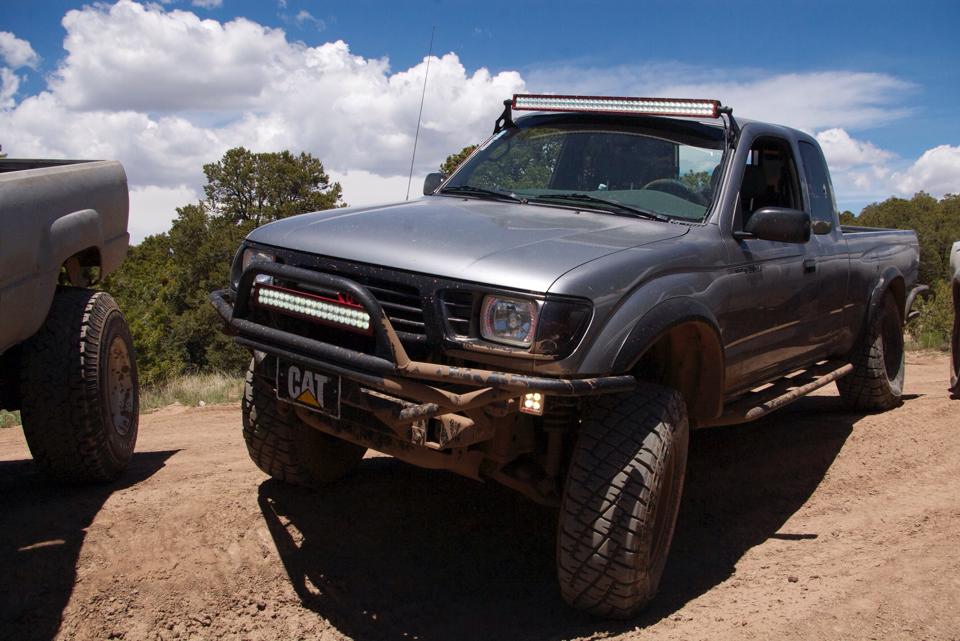 Rugged Rigs Off-roading