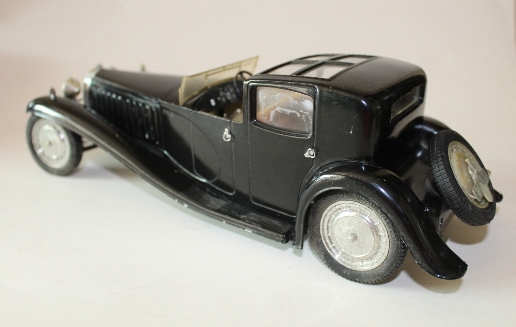 ミニカー Solido 1/18 Bugatti e Type 41 Bugatti Royale 1930 Type 41 Solido 1/18 Solido 1/18 Bugatti Royale