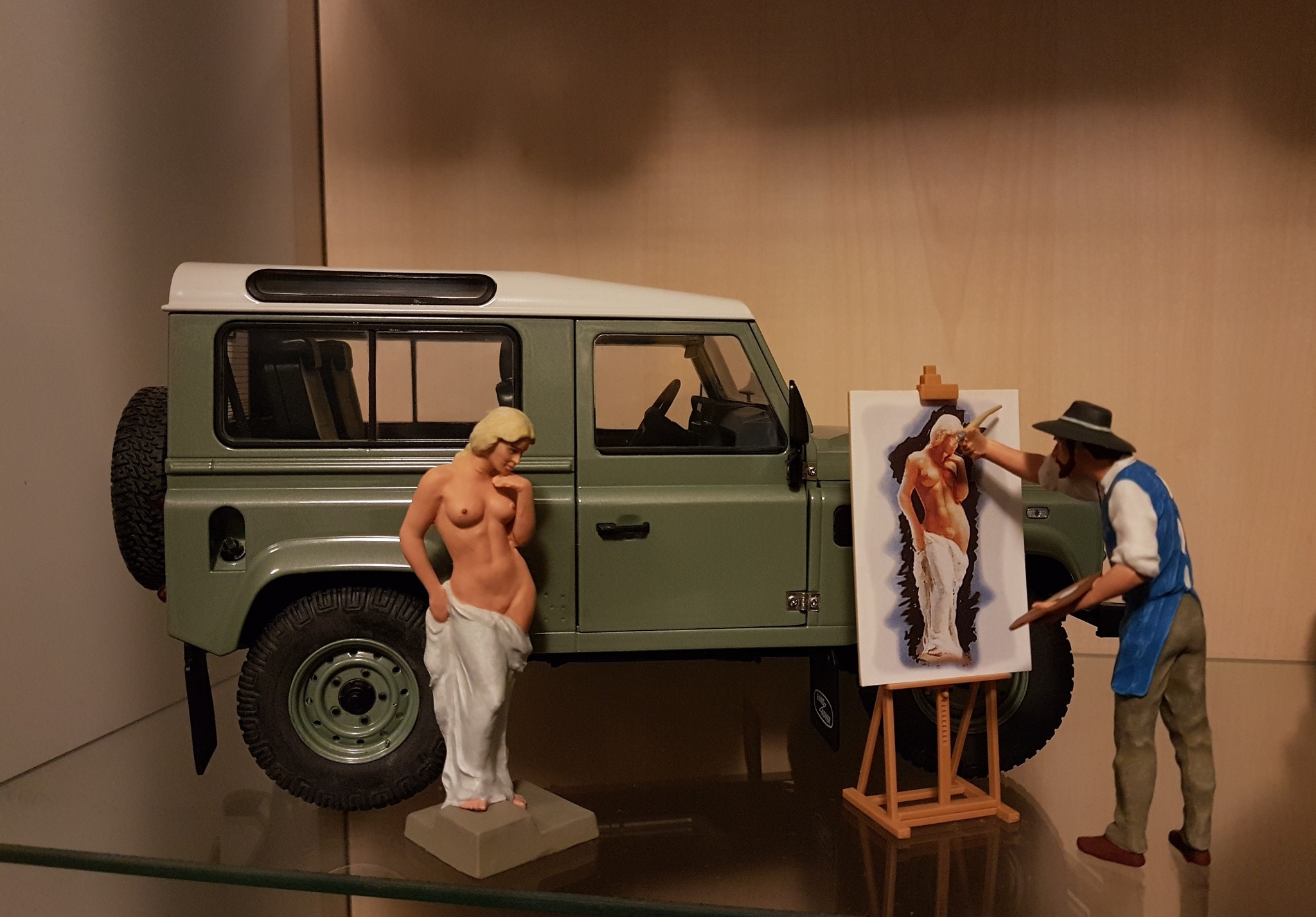 Almost Real 1:18 Land Rover Defender 90 Heritage