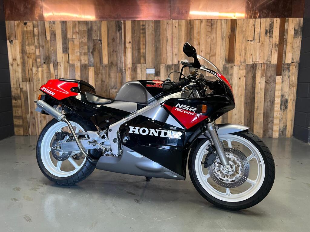 Check out this stunning 1989 Honda Nsr 250 Mc18 in factory Seed