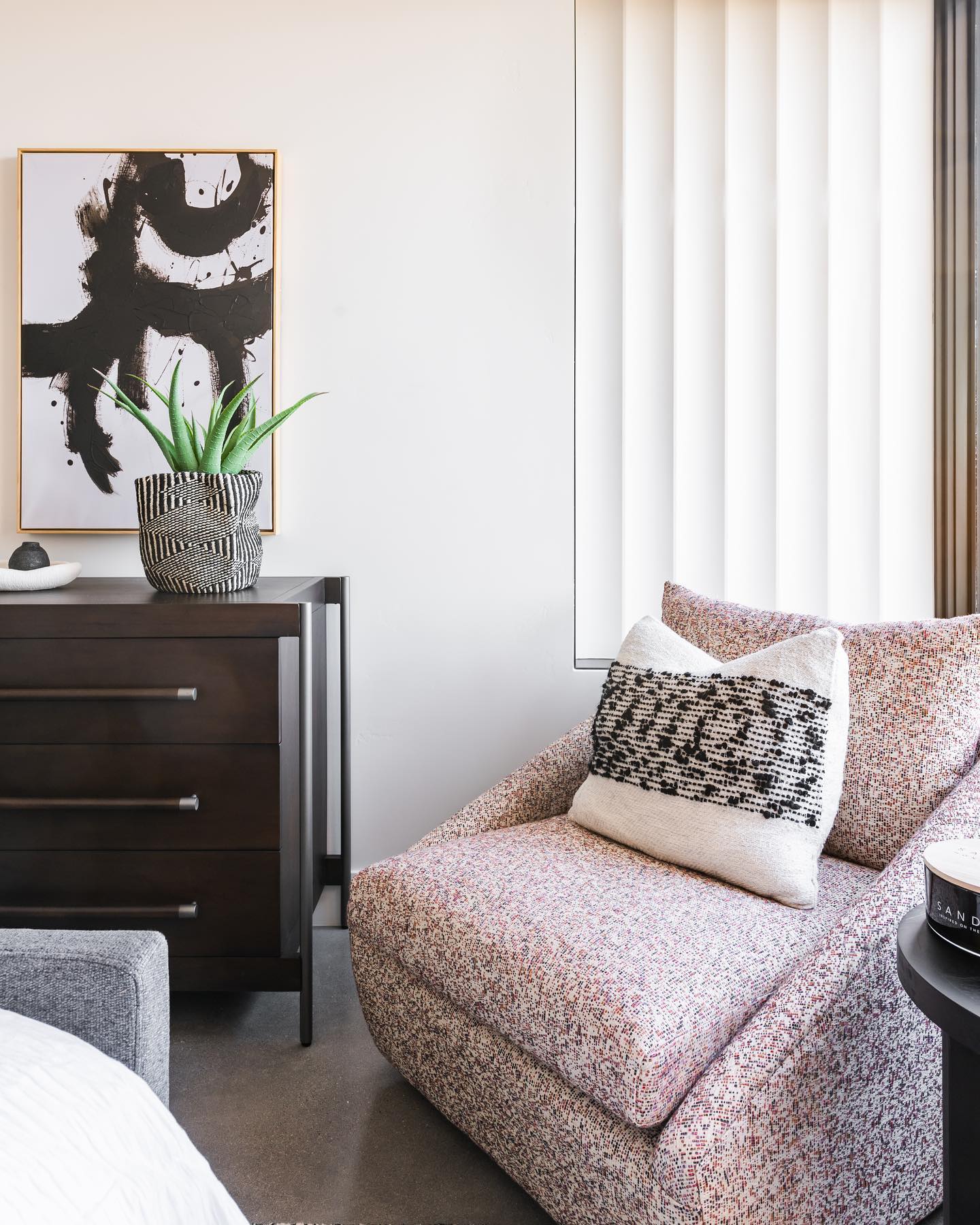 Happy Wednesday! Sharing some vignette... - House West Design