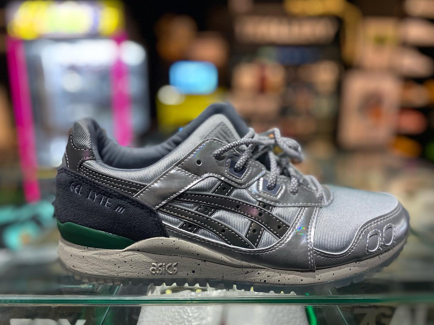SneakerLAH x Hundred % x Asics Gel Lyte 3 KLCC. Size : US 10