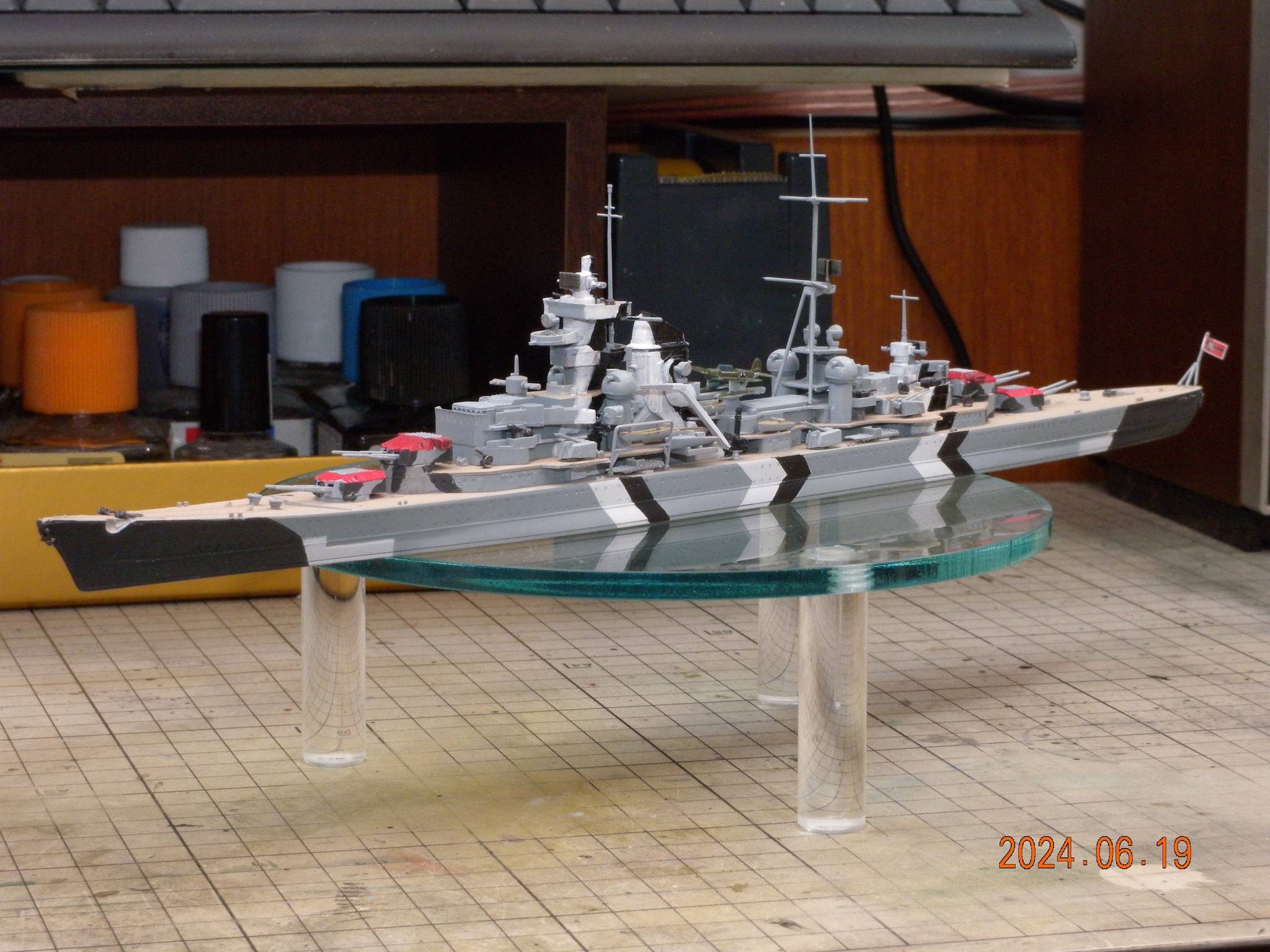 1/700 German heavy cruiser 