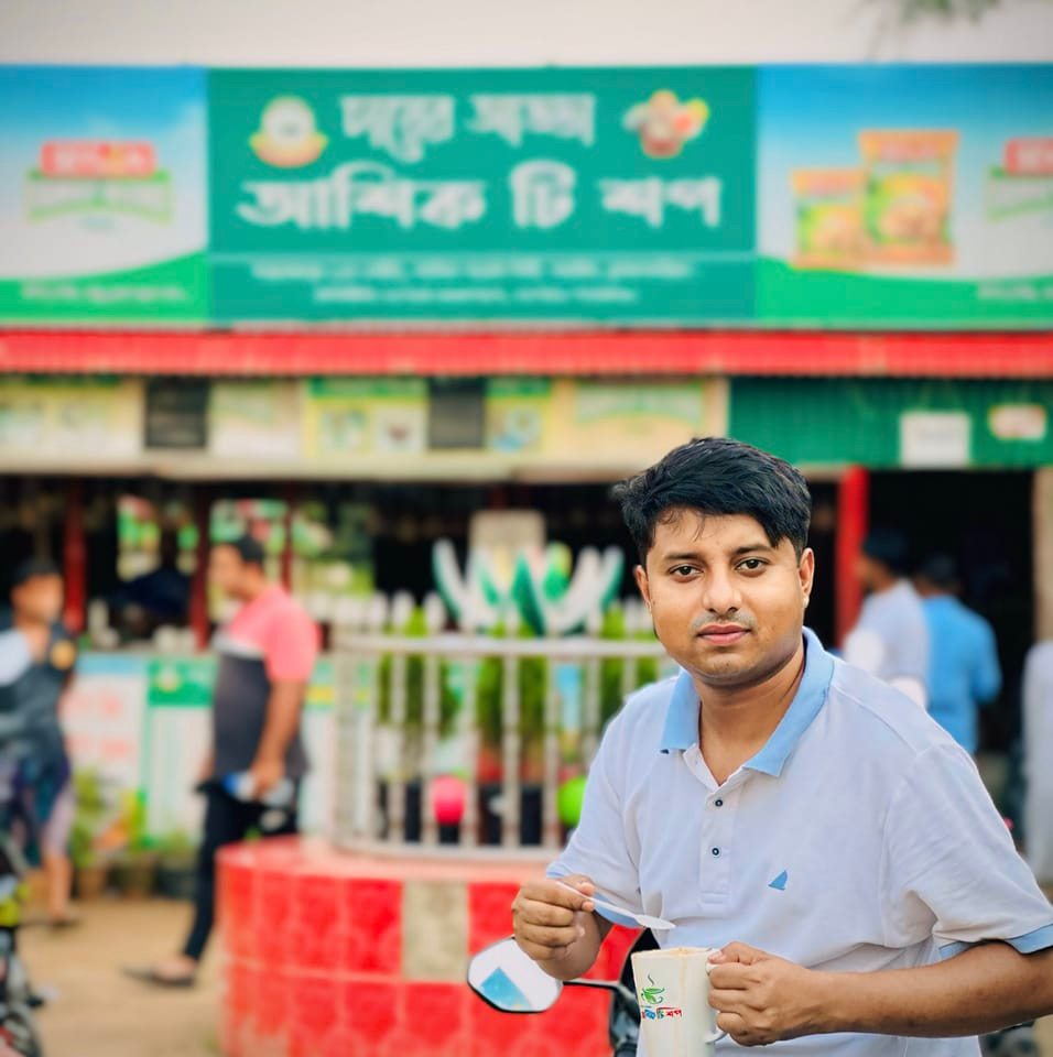 Uzzal Khan