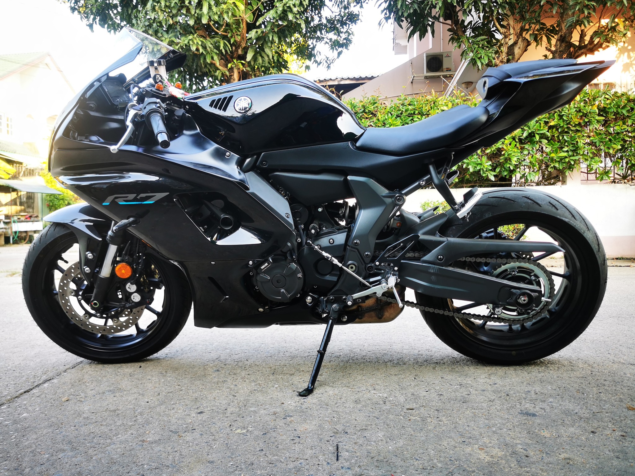 Yamaha R7 xsr900... - RKHQuick Shifter | Facebook