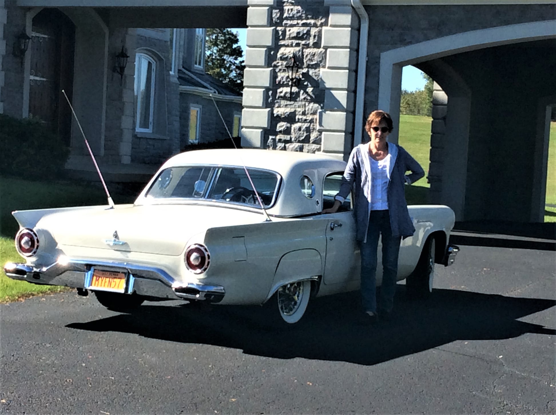 ITC (International Thunderbird Club) | Nice Colonial White 1957 ...