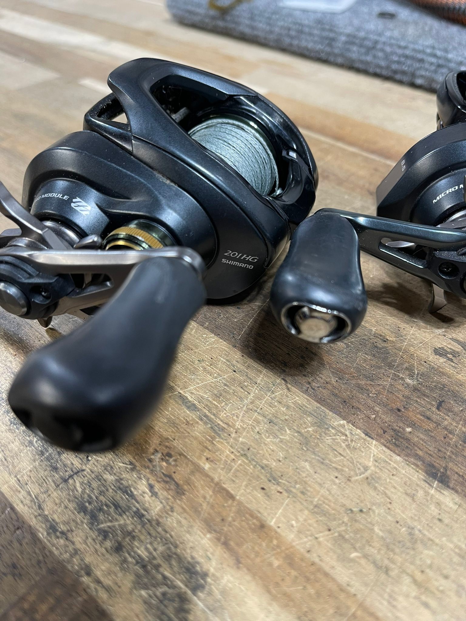 matte black shoei helmet X-Fifteen Sports Football additional front air intake DAIWA D-4000 SPINNING REEL Color:black/silver