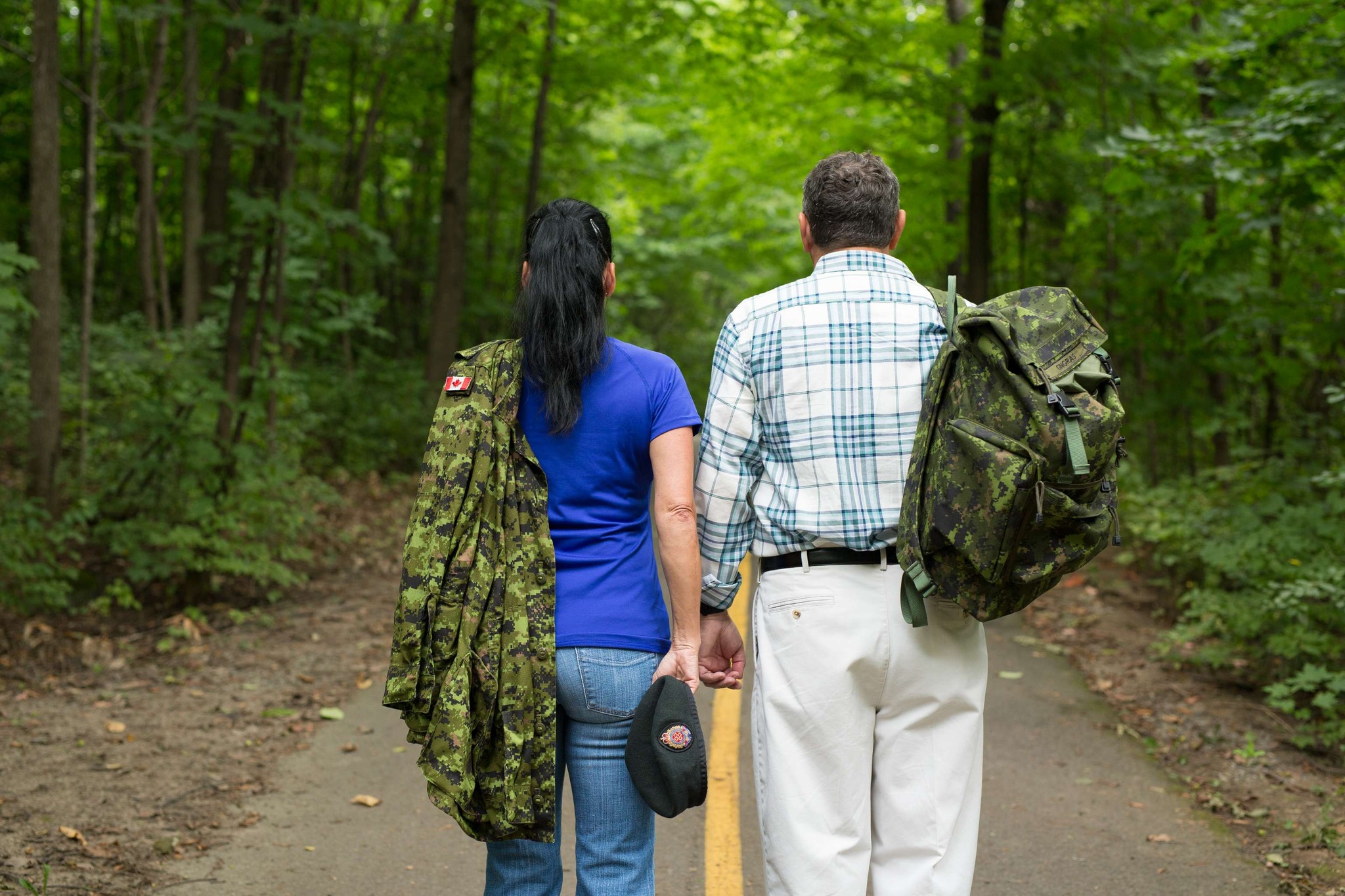 The holiday season can pose financial difficulties for numerous ...