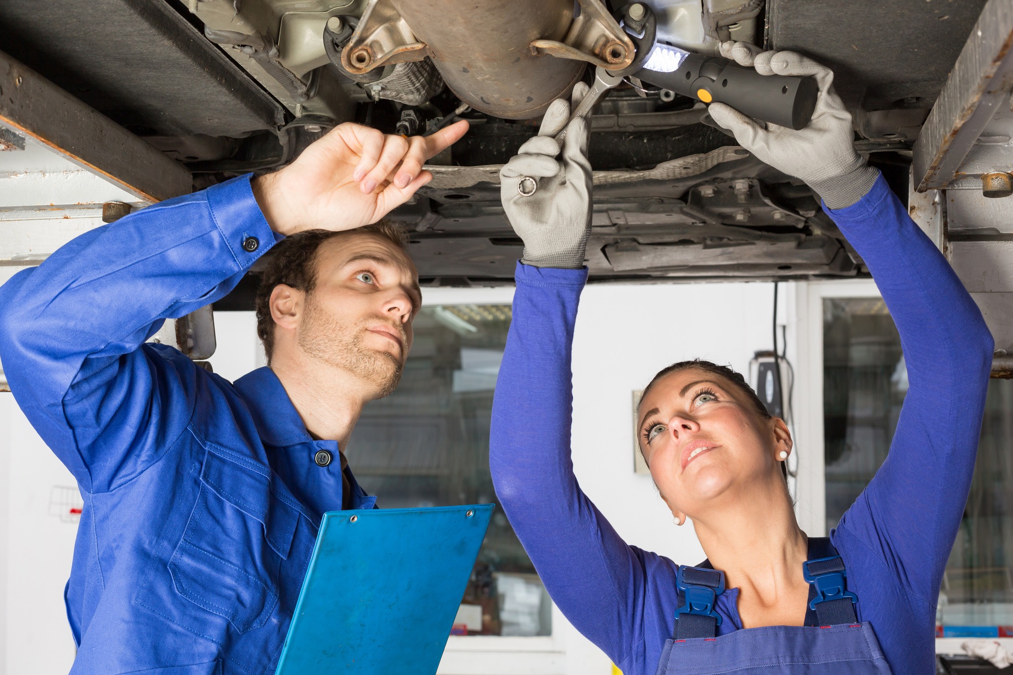 Mass airflow sensor cleaning! #carcare #sensory #carrepair #carparts # ...
