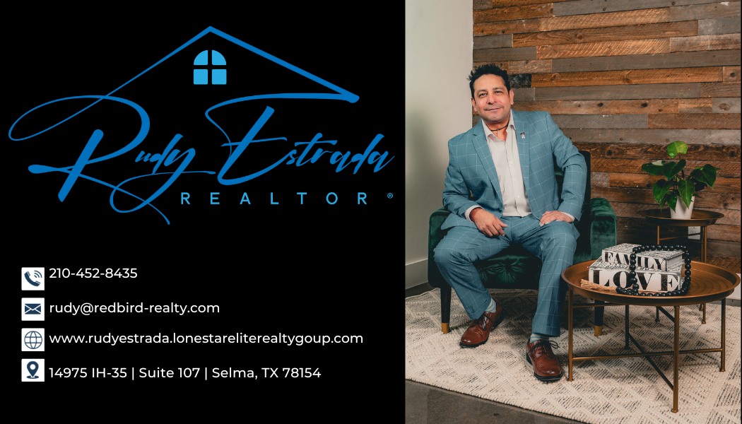 Rudy Estrada in Flight with Redbird Realty