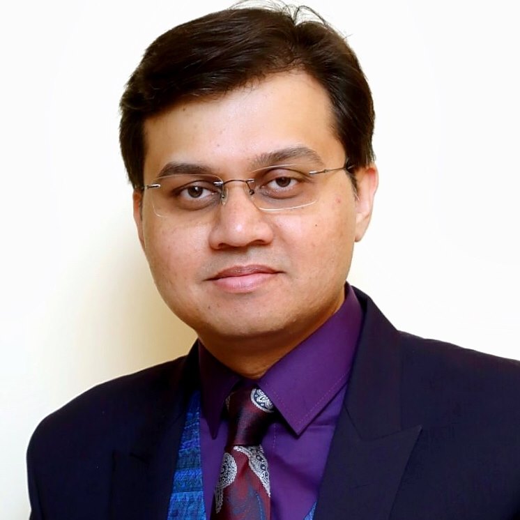 Dr Ravi R Tripathi