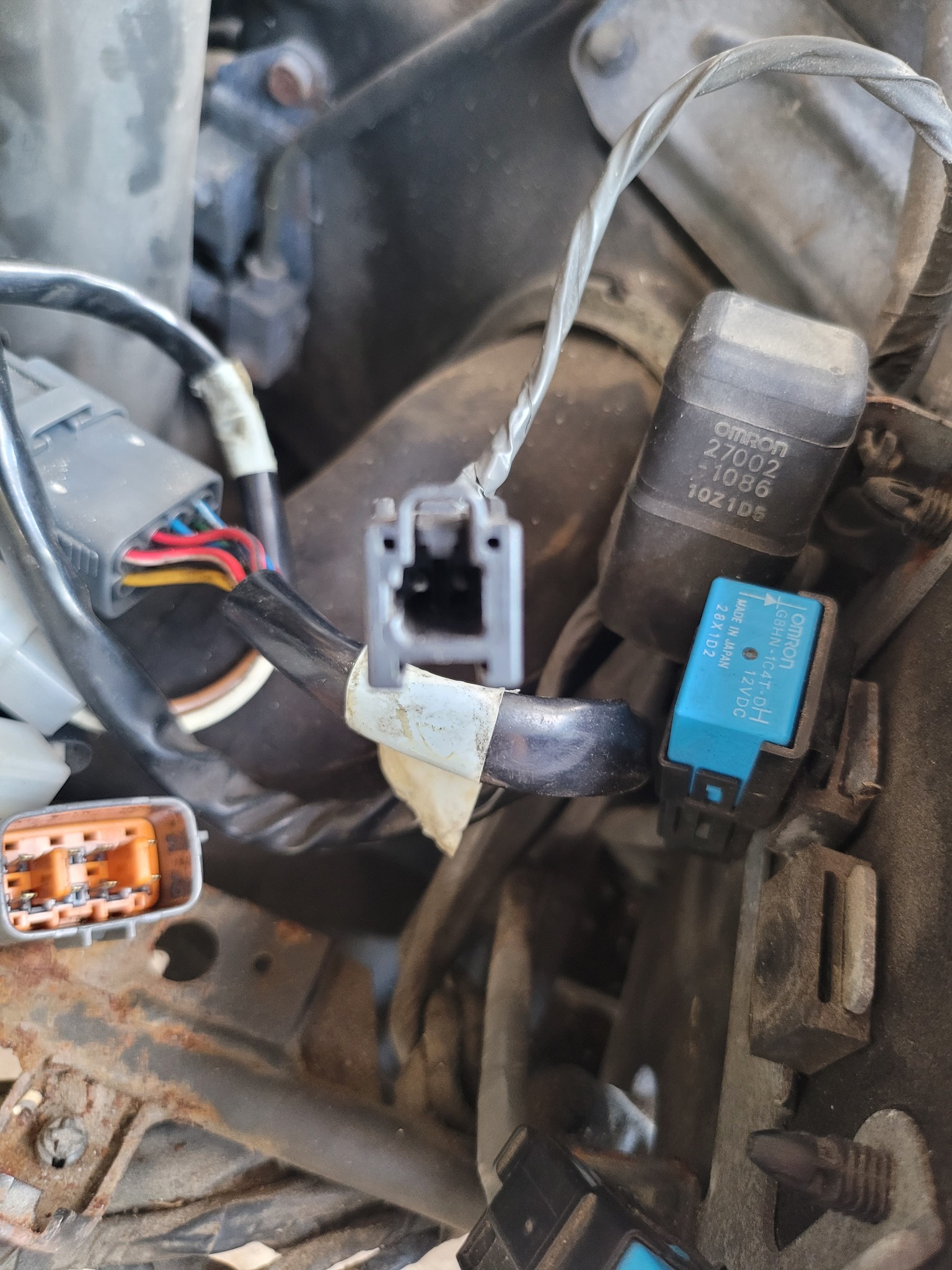 route Could anybody help me identify where these wires connect