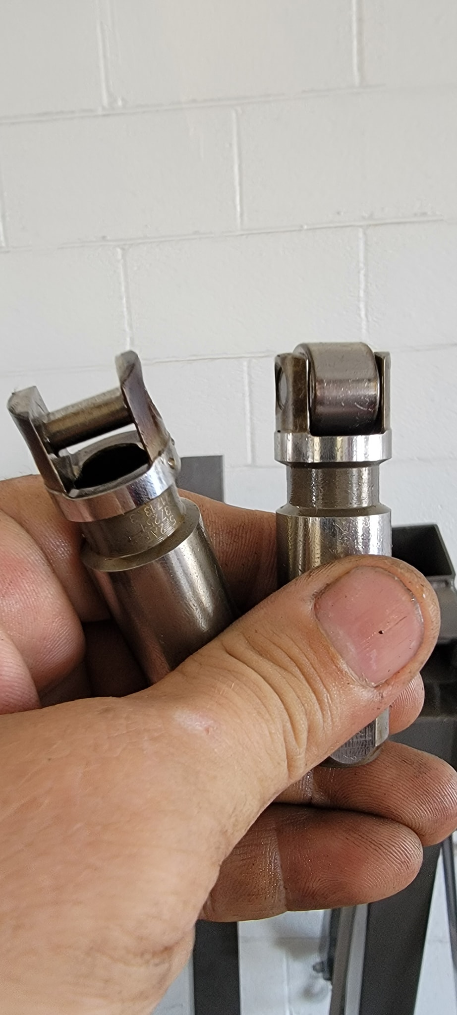 2015 Ram 2500 6.4 engine lifter and cam issues