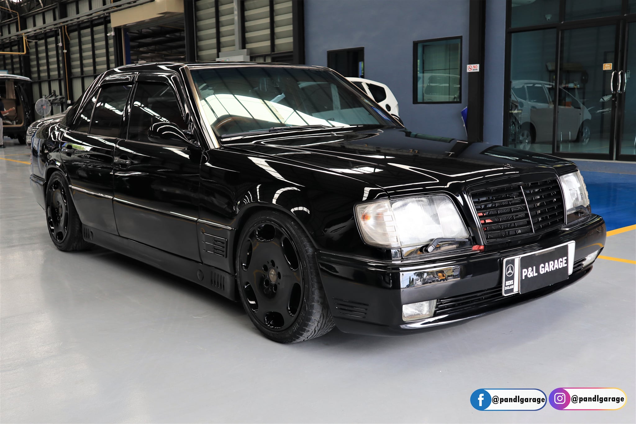 Merced... - P&L Garage ศูนย์บริการซ่อมตัวถังและสีรถยนต์มาตรฐาน
