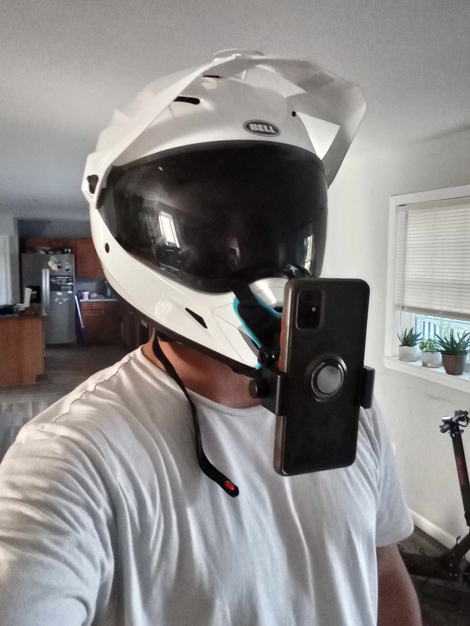 cell phone for shoei helmet Sena Adult SRL Ext Mesh Bluetooth Communication System Helmets, Black, One Size US : Automotive Cellphone Holder Helmet Phone Mount