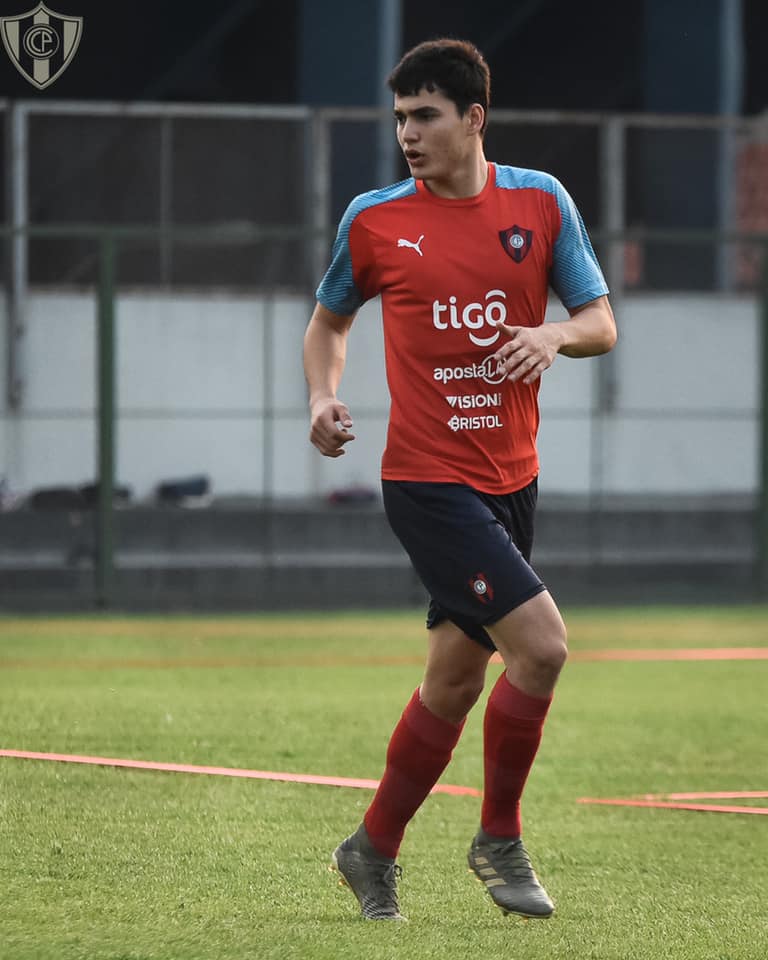📸 Postales de la sesión de... - Club Cerro Porteño - Oficial