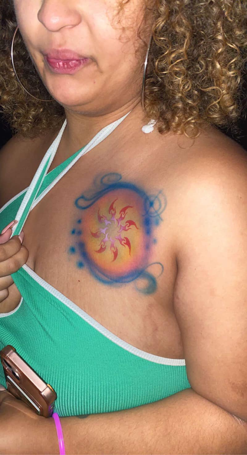 Here’s a few photos from the... HannaRay Paint & Spray