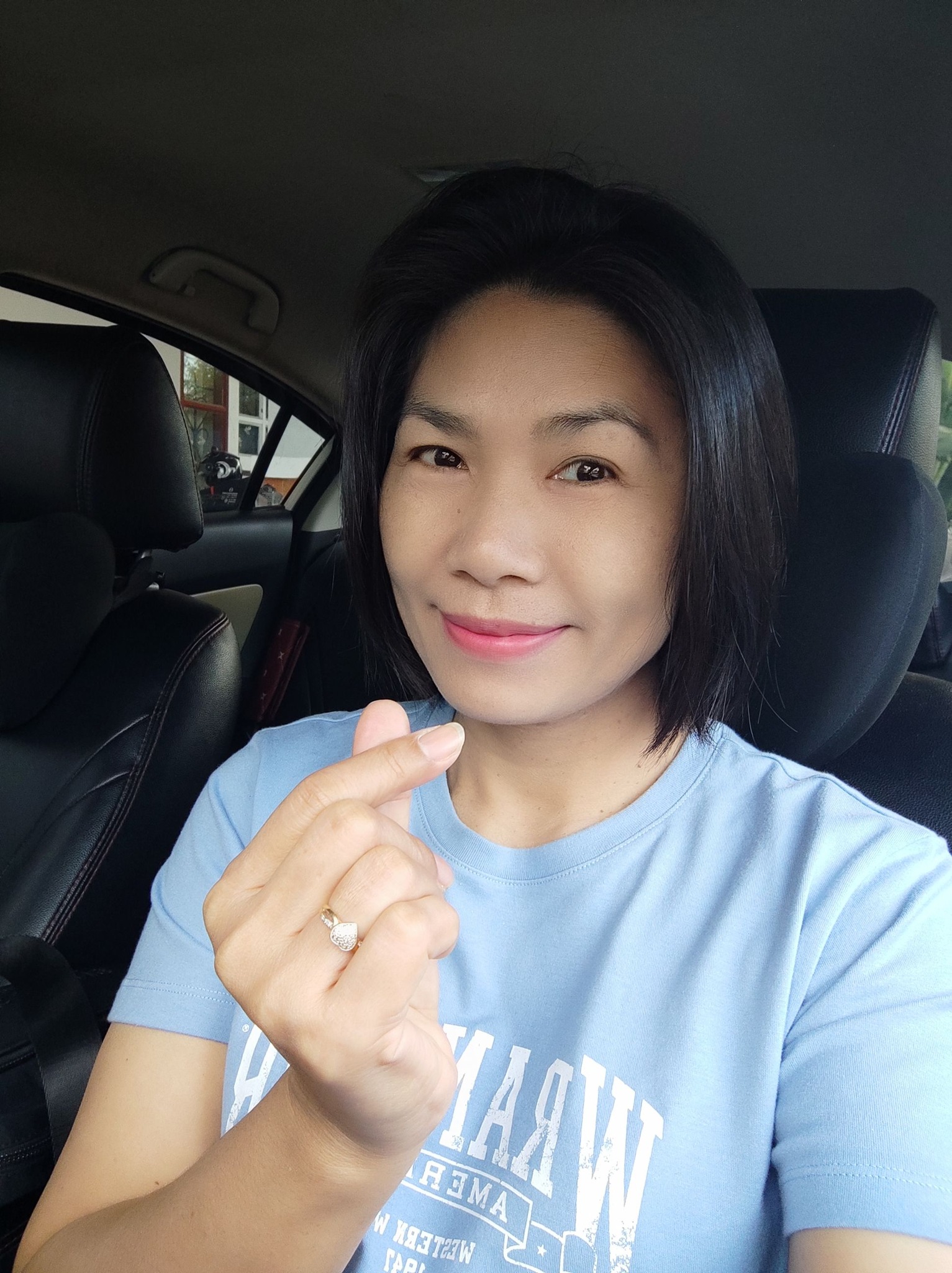 ยิ้มสู้ - 🩵Hello Friday ขอให้เป็นศุกร์ที่สมหวัง ศุกร์ที่มั่งคั่ง ศุกร์ ...