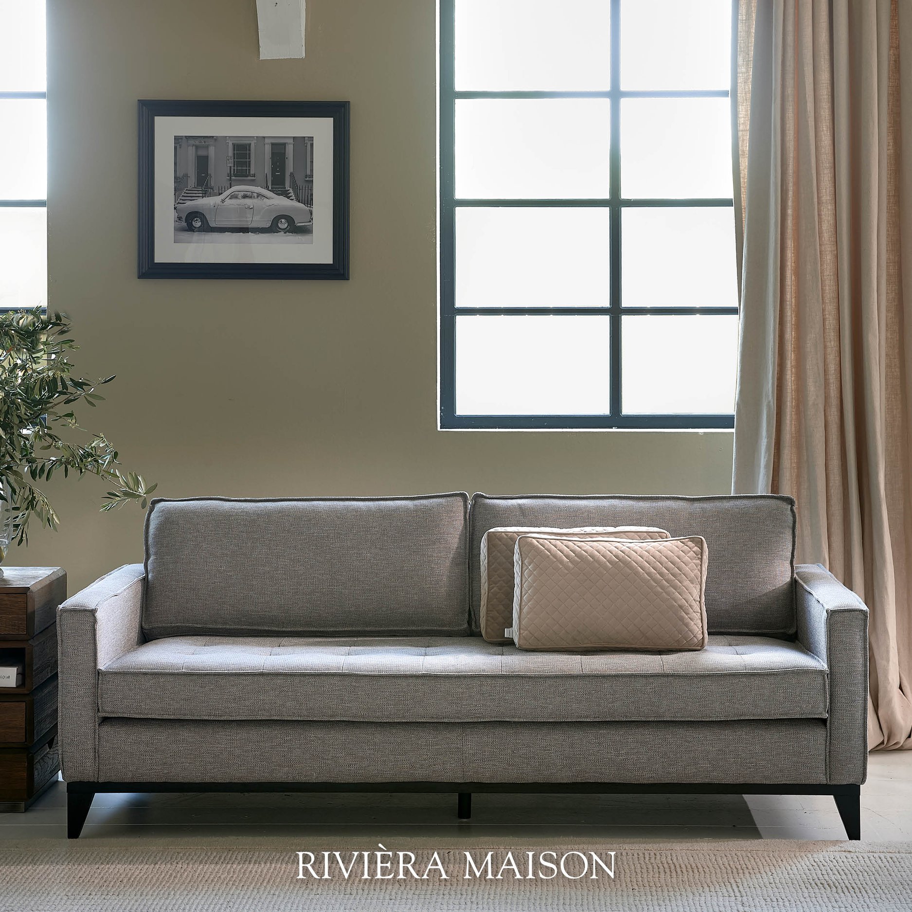 Rivièra Maison - MEET JAKE 🙋I The Jake Sofa is een tijdloze, strakke 3 ...