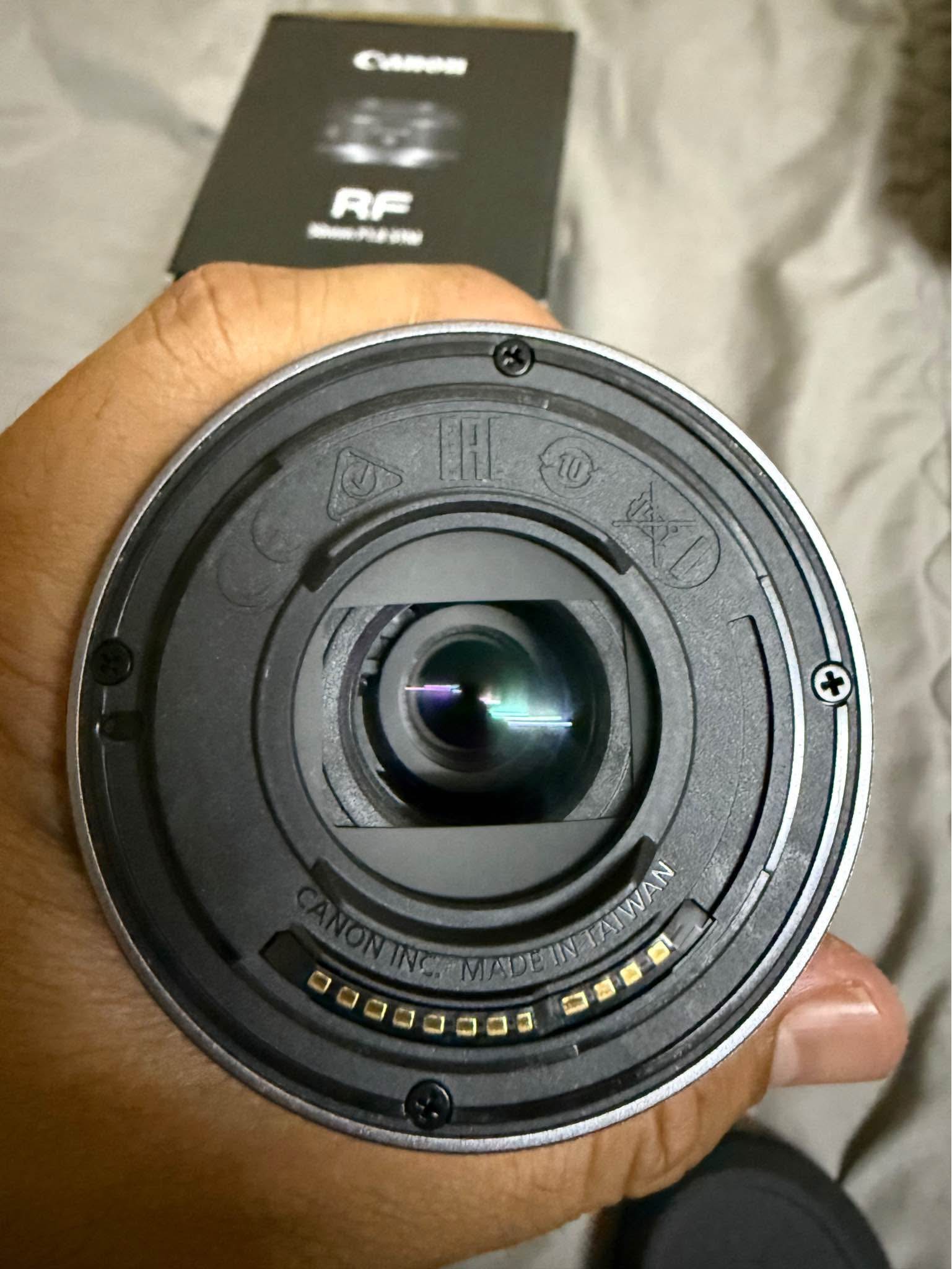Lens Canon rf 50mm f1.8 (Rm 650 )/ rfs 18 - 150mm f3.5- 6.3 ( Rm 1600 ...