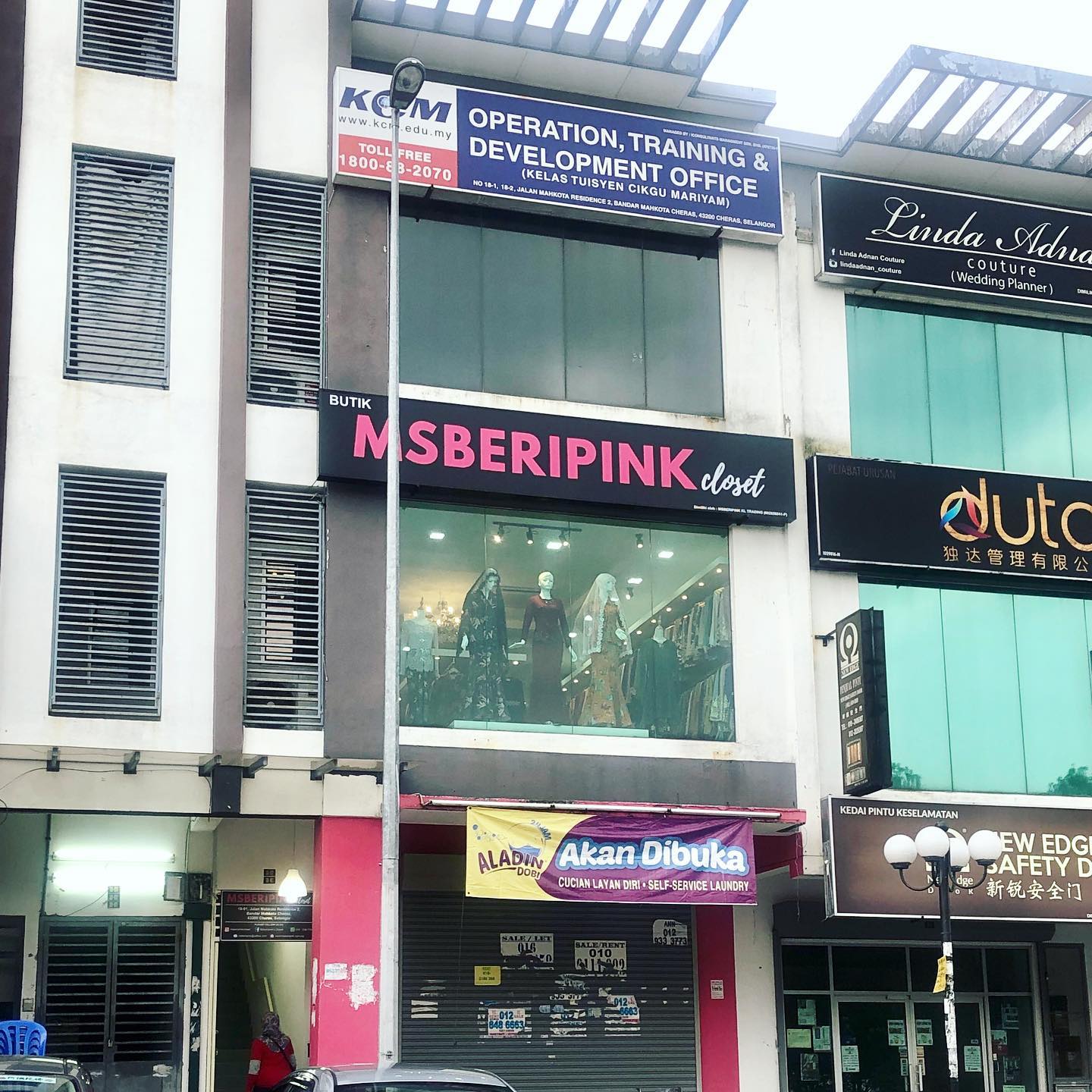 Msberipink S Closet We Are Open Today Msberipink Closet New Location Address No 18 01 Jalan Mahkota Residence 2 Bandar Mahkota Cheras 43200 Cheras Selangor One Row Rhb