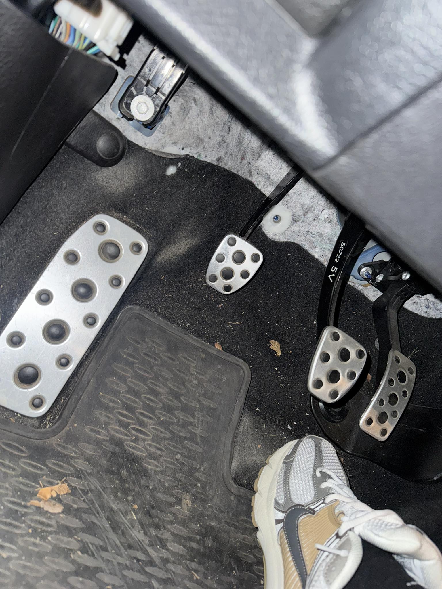 autozelt dach Dachzelt für 4 Personen für dein Auto Color:LPK PROMO_SUMMERBRP Bezugspunkt Stützenauszug