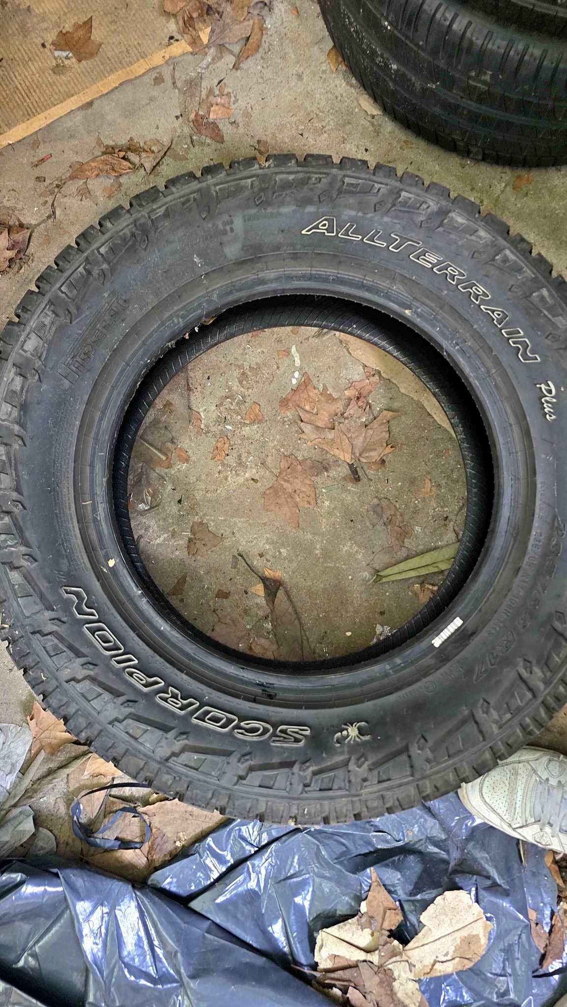 235 65 17 purelli allterrain - Car Wheels, Tires & Parts - Buenos Aires ...