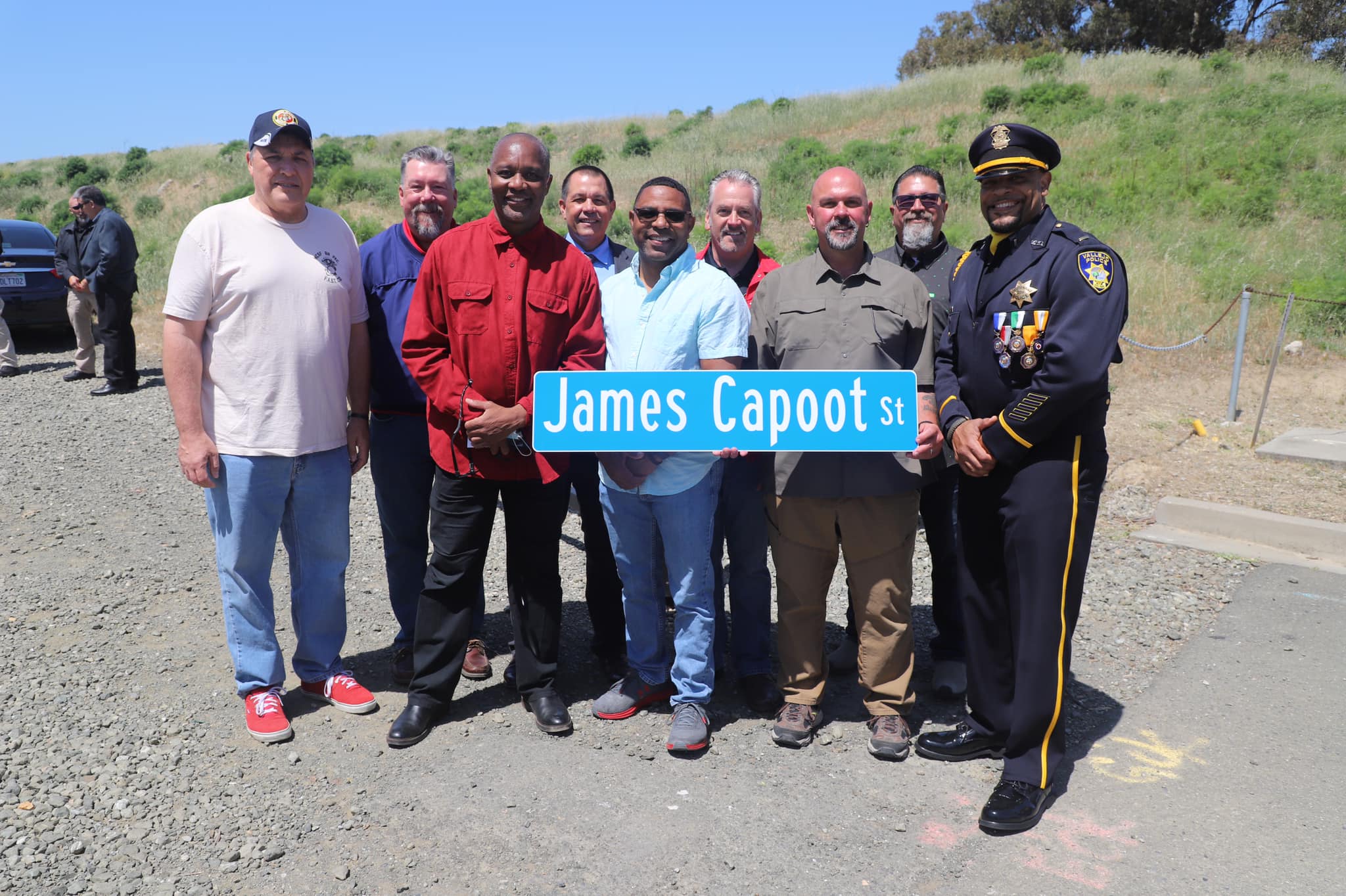 Today, members of the Vallejo... - Vallejo Police Department