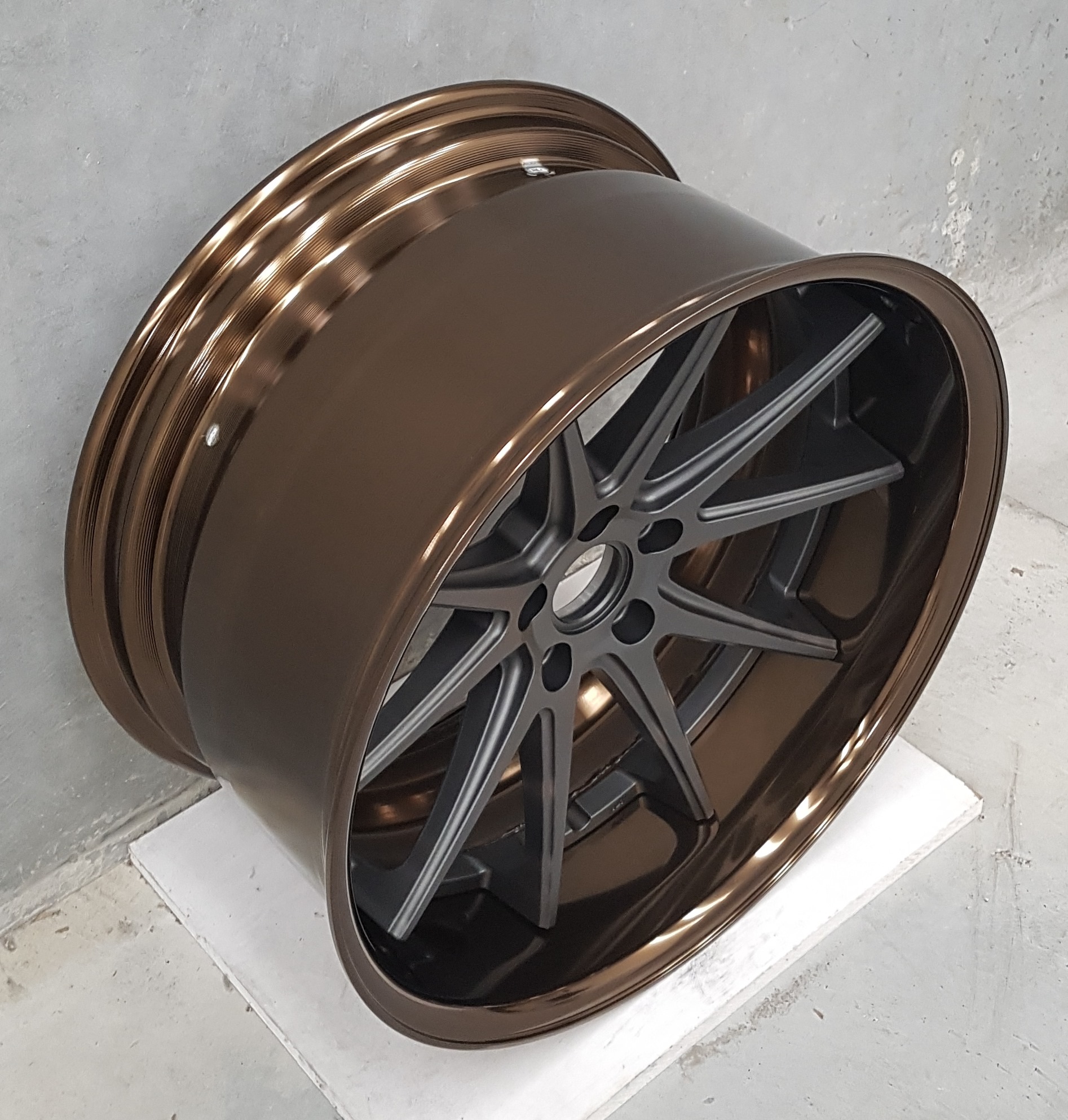 WORK GNOSIS CV201 20インチ WORK - Wheels: WORK GNOSIS CV201 Sizes: 20x10.5 +5 Disk: W (deep