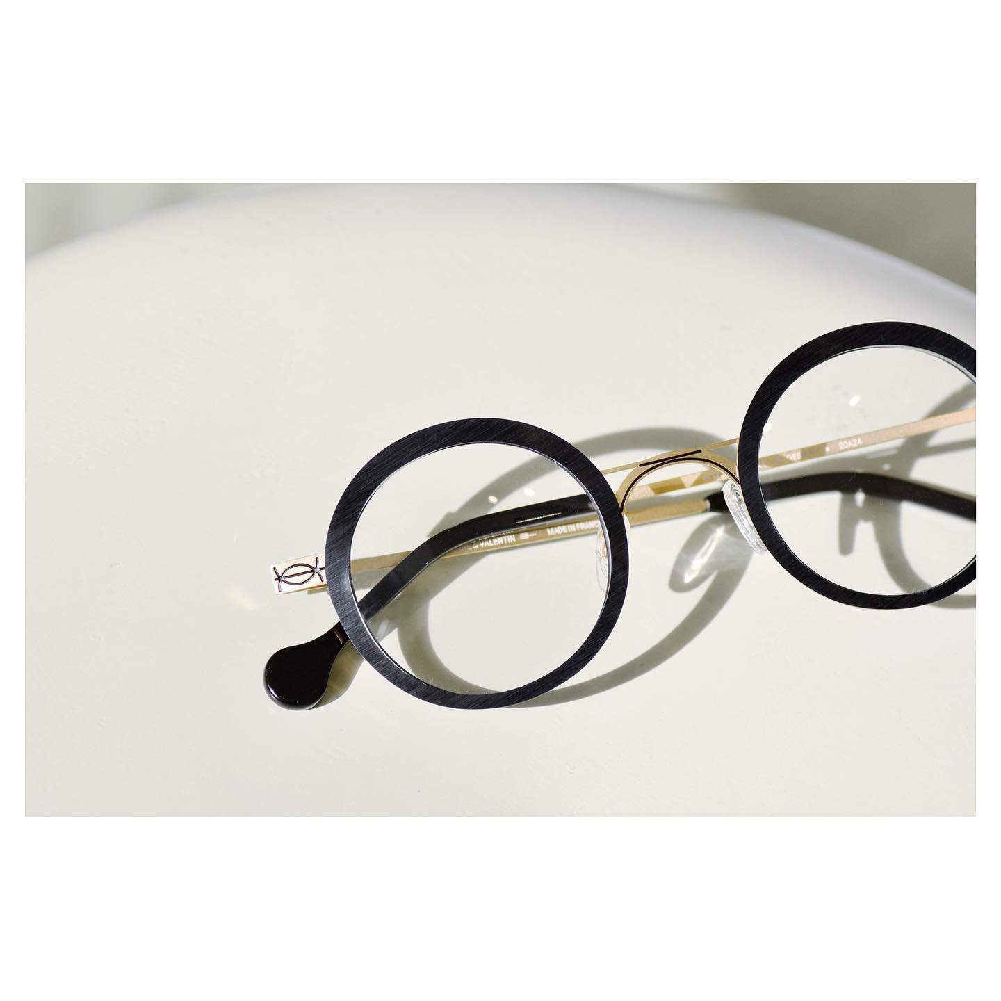 ARBOR - Anne et Valentin mod. DESSIN 1 col. 20A24 ¥58,300- 本日も 
