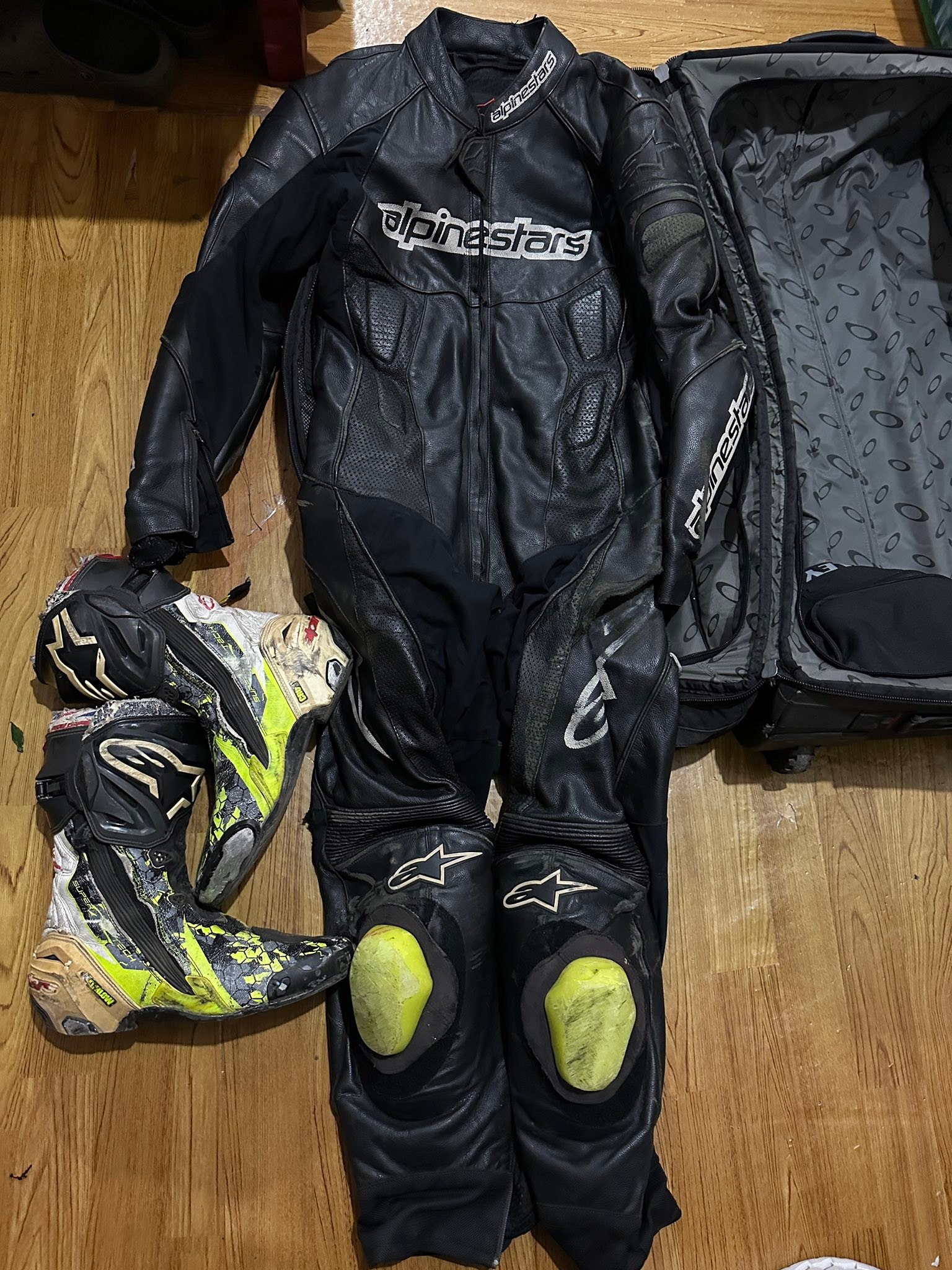 RACING GEARS FOR SALE