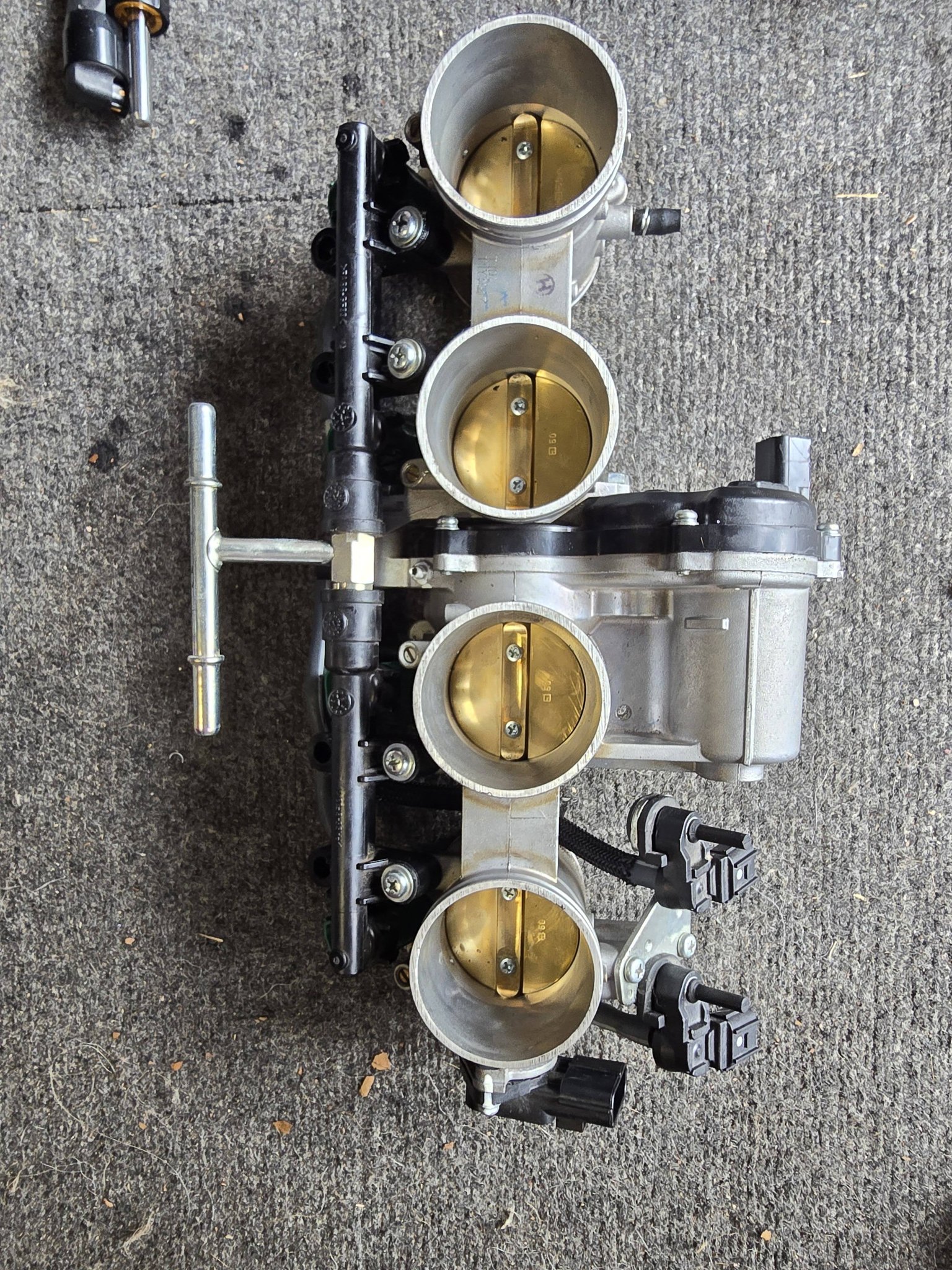 もん0803です❣️ Kawasaki ZX 10 ZXT00B Bj 1988 - rear axle wheel