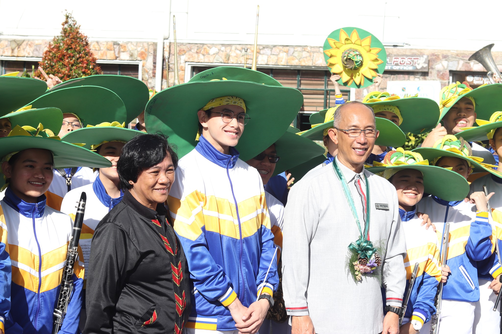 The Louisian - SLU Marching Band serenaded Unang Hirit and...