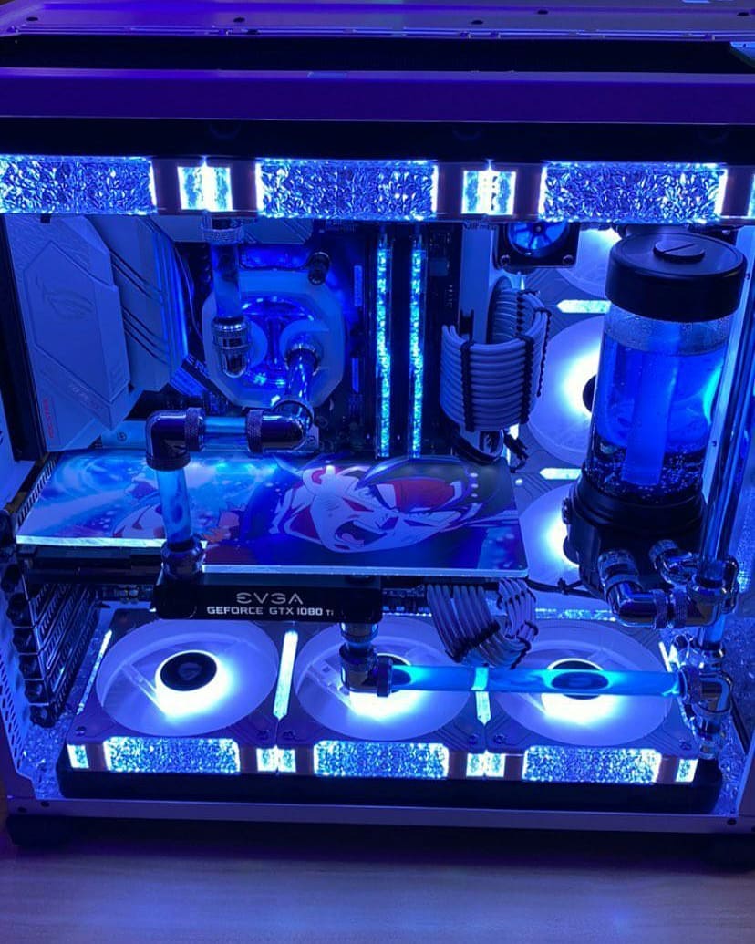 V1 Tech - This amazing build by @christiano8701 is...